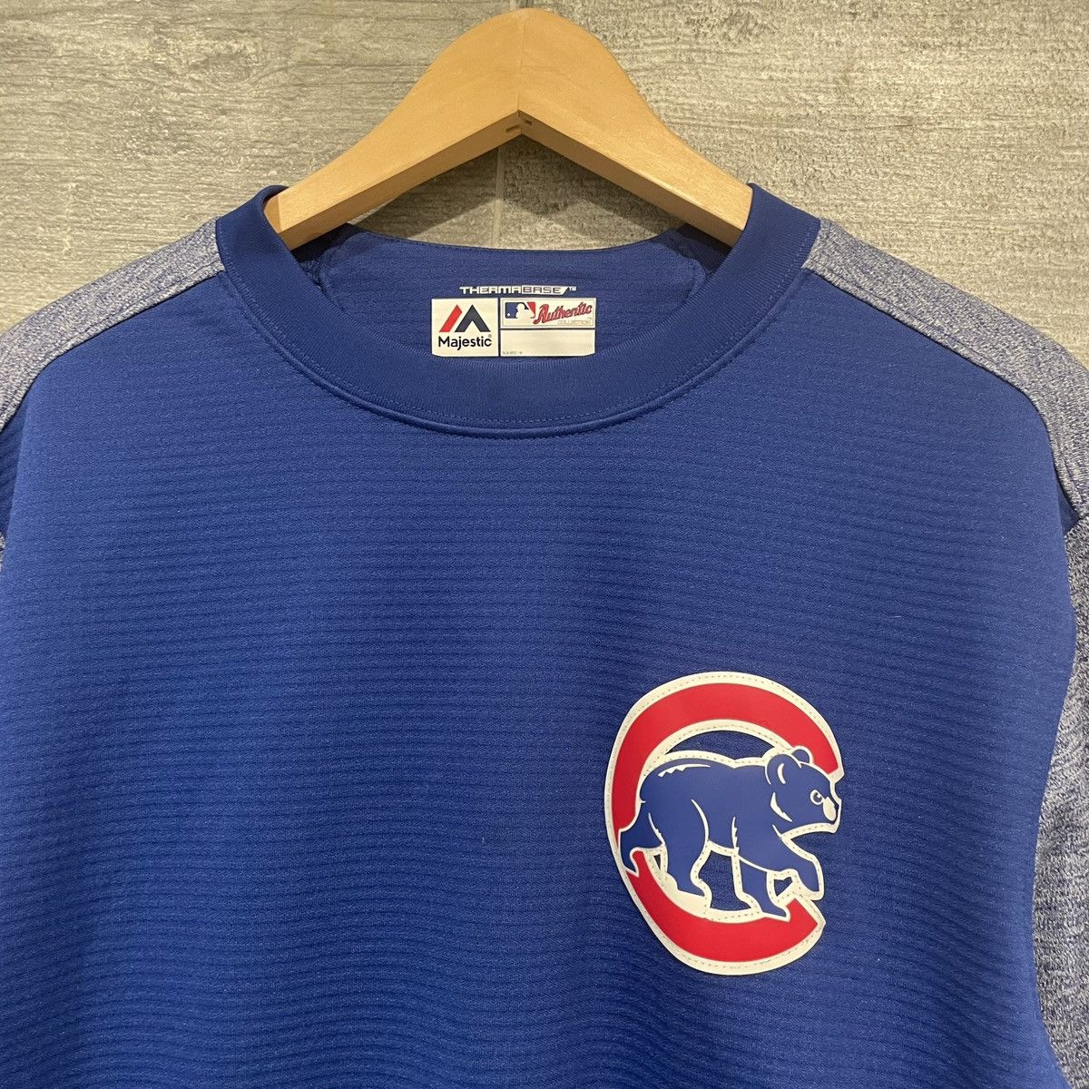 Majestic MAJESTIC CHICAGO CUBS MENS BLUE ON-FIELD TECH SWEATSHIRT Size US M / EU 48-50 / 2 - 3 Thumbnail