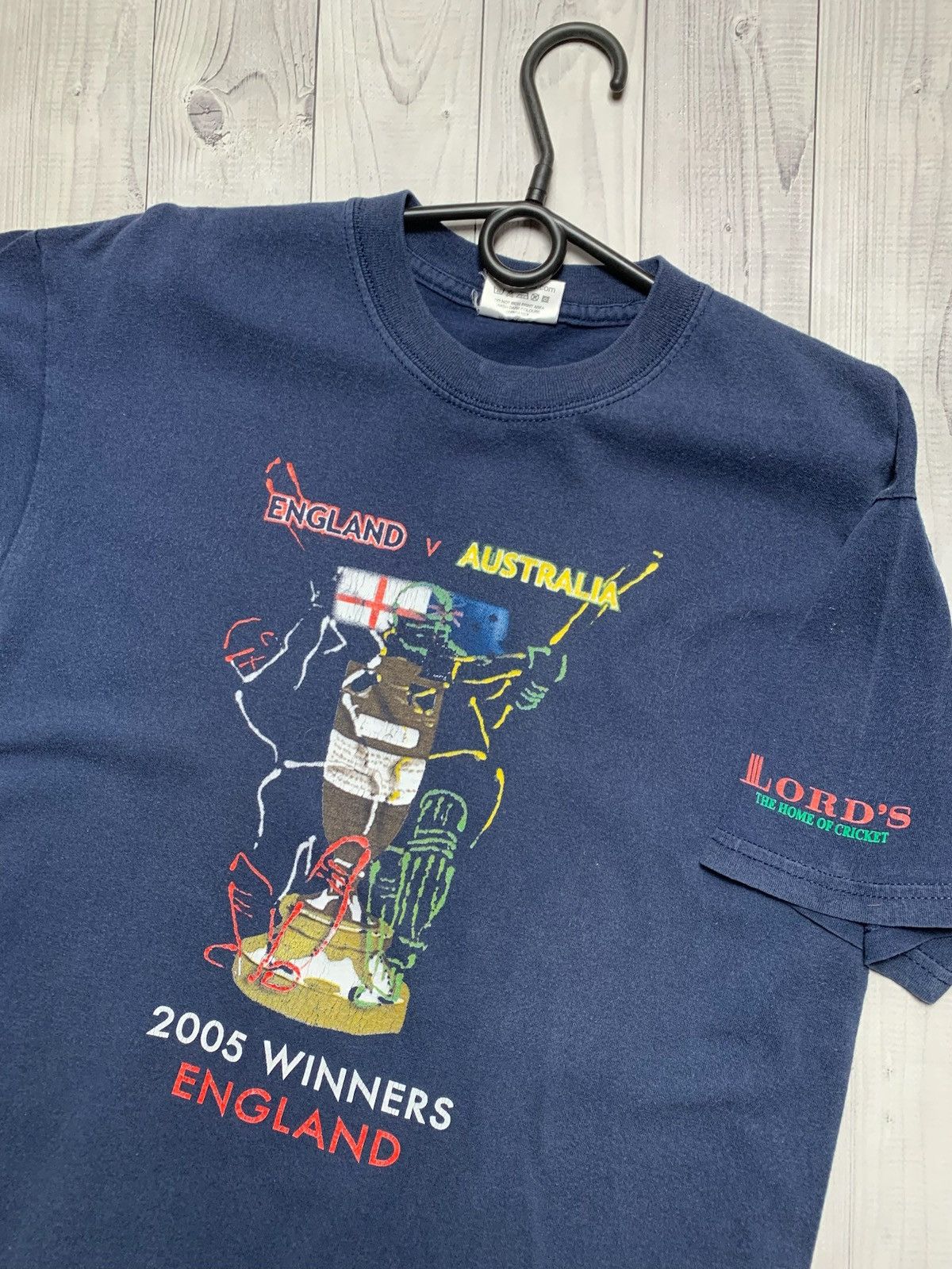 Vintage Vintage Cricket England 2005 Winners tee size M Size US M / EU 48-50 / 2 - 2 Thumbnail