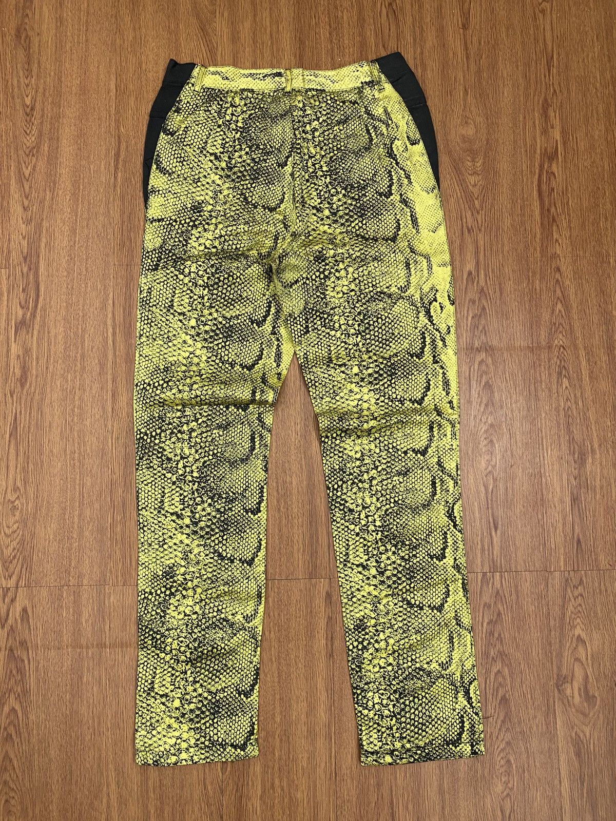 Moschino Moschino snake skin pants Size 30" / US 8 / IT 44 - 2 Thumbnail