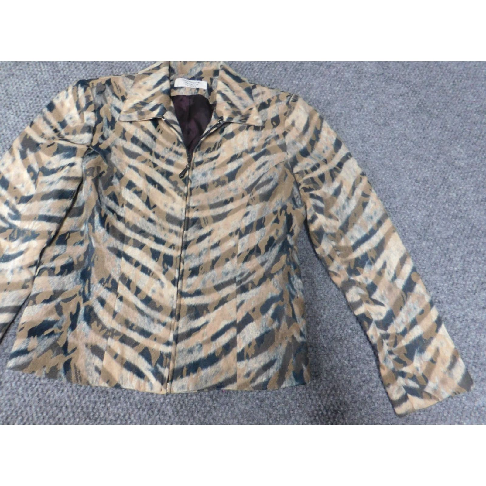 Ferrari Giancarla Ferrari Jacket Womens 6 Full Zip Animal Print Bomber Mid-Length Multicolor Fur Trim Knitted Cotton Lining Polyester Winter Regular(Women) Size 28" / US 6 / IT 42 - 4 Thumbnail