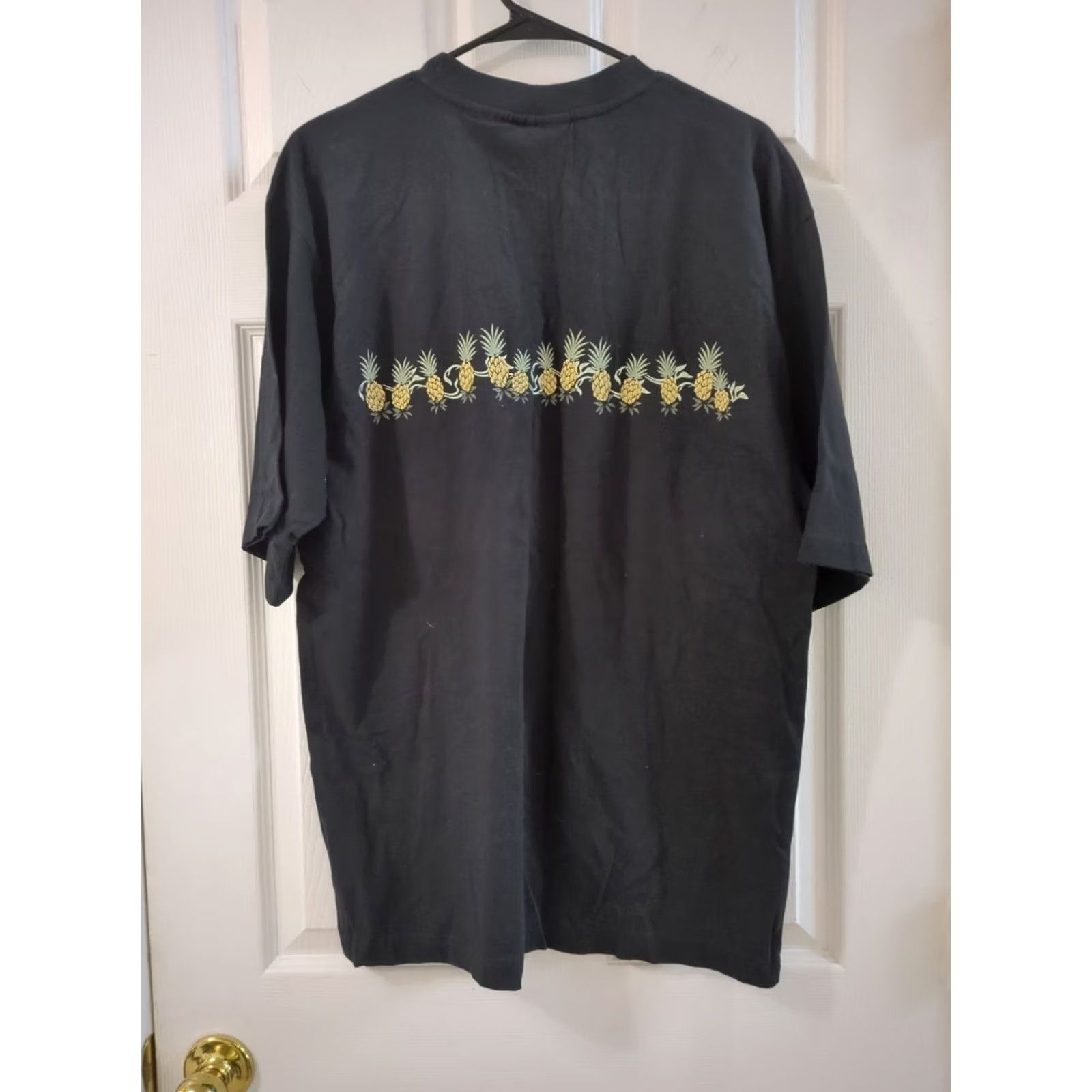 Faded Glory VINTAGE Faded Glory Pineapple T-Shirt Mens Crewneck Short Sleeve Regular Black Cotton Double-Sided 90s Tropical Fruit Size US M / EU 48-50 / 2 - 4 Thumbnail