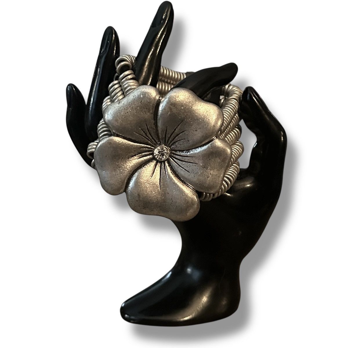 Other Large silver tone flower statement bracelet Size ONE SIZE - 2 Thumbnail
