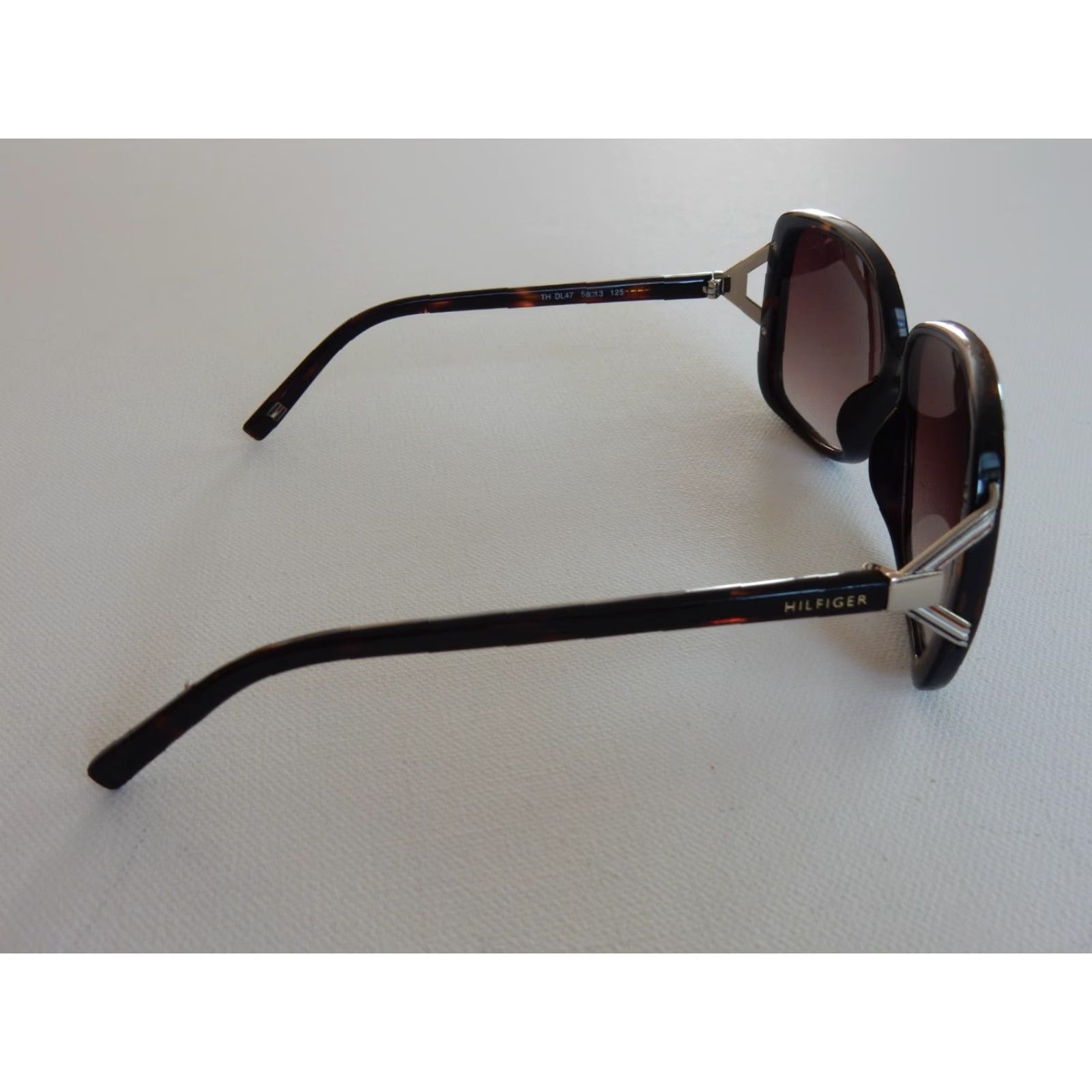 Tommy Hilfiger VINTAGE Tommy Hilfiger Sunglasses Women's Butterfly Brown Frame 58x13mm Size ONE SIZE - 3 Thumbnail