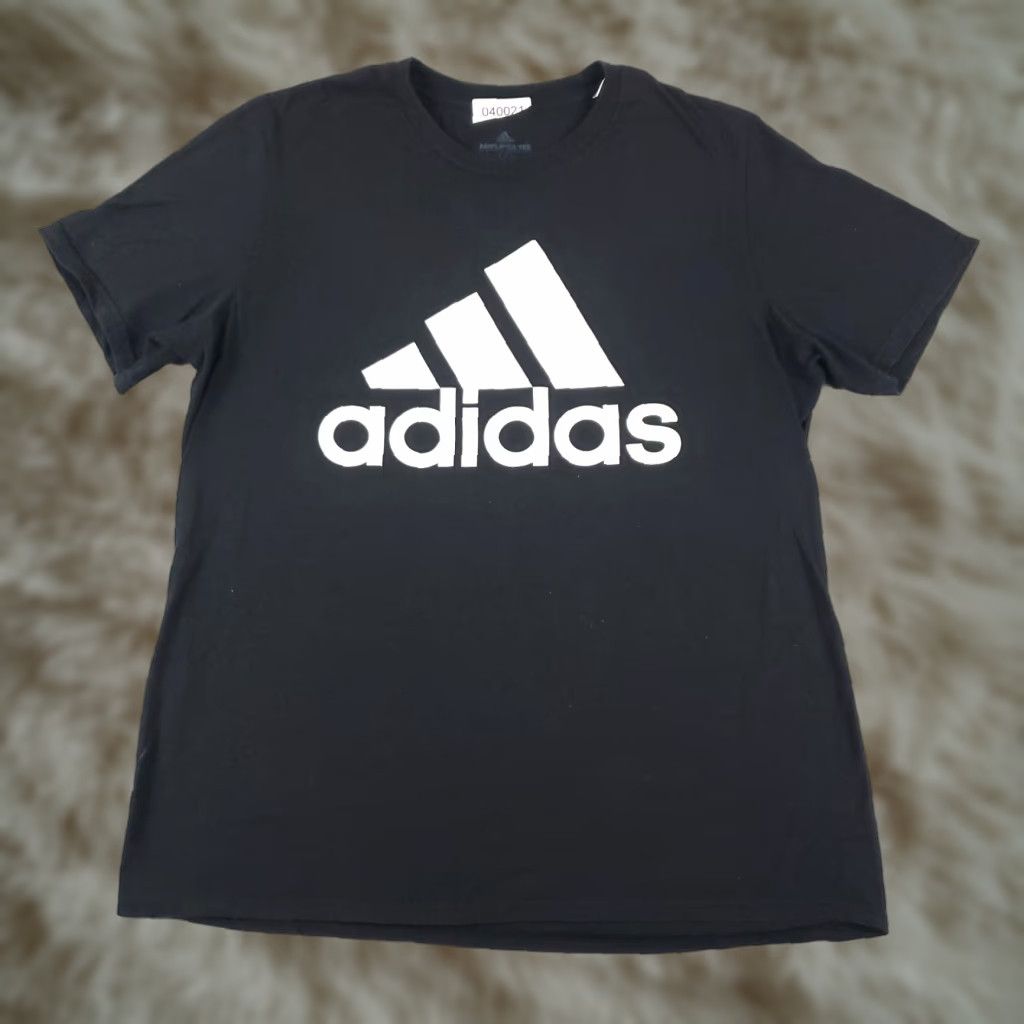 Adidas VINTAGE Adidas Shirt Mens Large Black Logo Casual Short Sleeve Adult Size US L / EU 52-54 / 3 - 1 Thumbnail