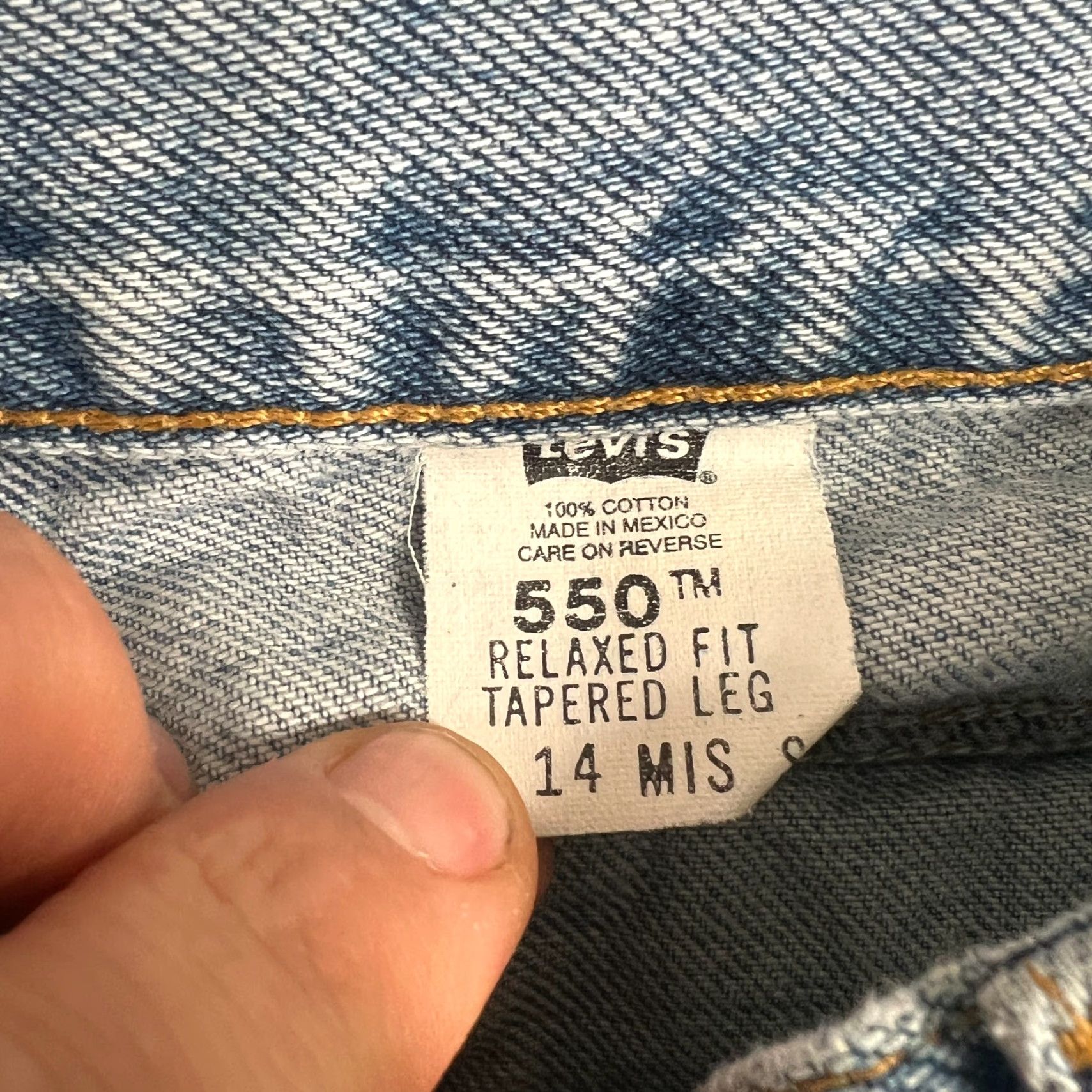 Levi's VINTAGE Levi's 550 Jeans Women's 14 Mis Stone Wash Relaxed Fit Tapered Leg 90s Cowboy USA Denim Blue 550 Model Mens Womens Size 36" / US 14 / IT 50 - 6 Thumbnail