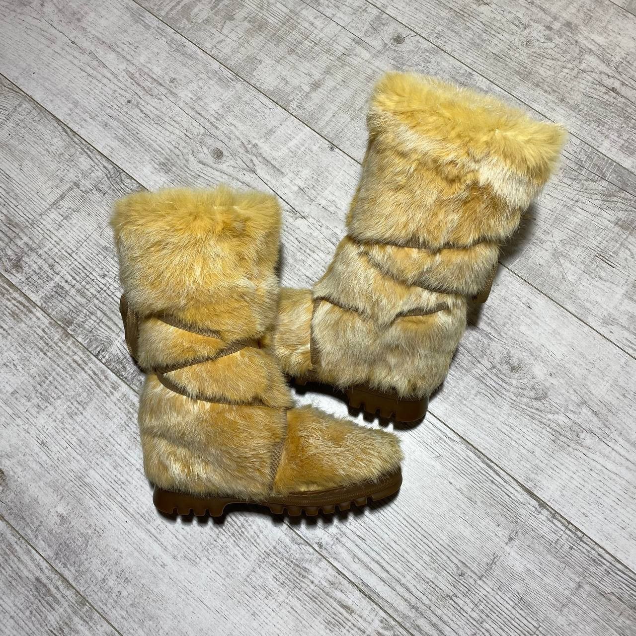 Flux Vintage Y2K Fluxa Rabbit Fur Boots Size US 7 / IT 37 - 2 Thumbnail