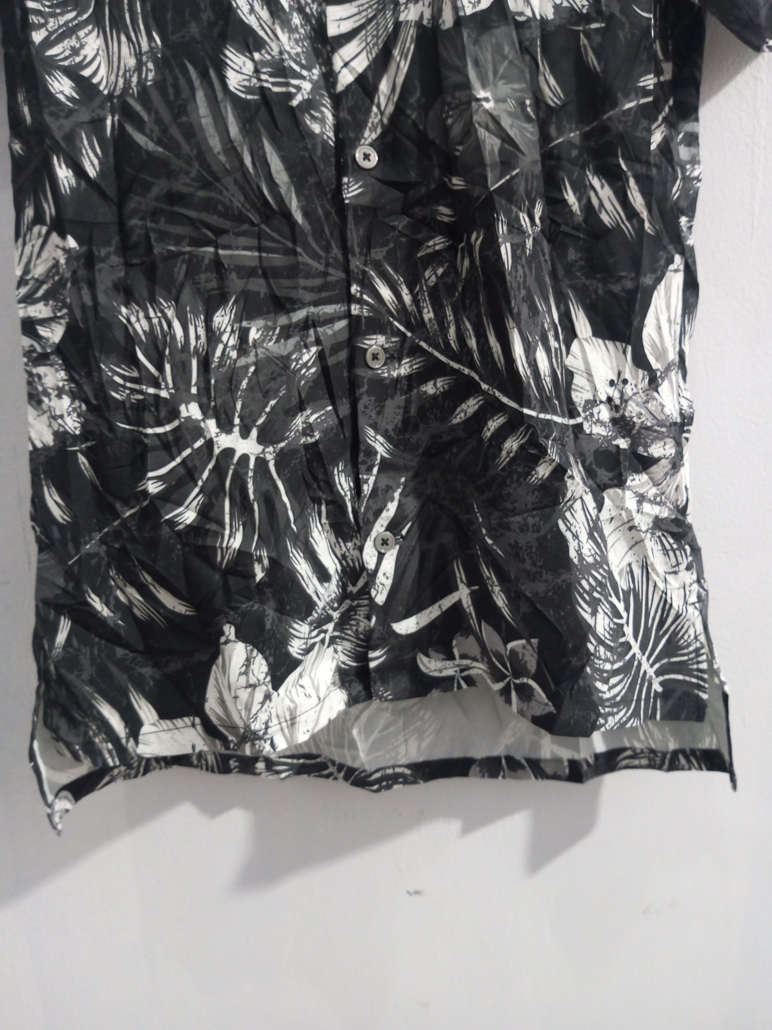 semanticdesign Vintage Shellac x Semantic design floral shirt Size US M / EU 48-50 / 2 - 6 Thumbnail