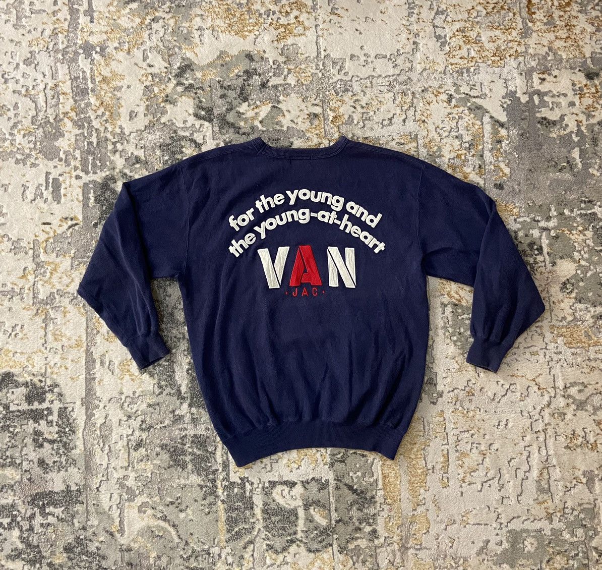 Japanese Brand VINTAGE VAN JAC EMBROIDERED PULLOVER SWEATSHIRT Size US L / EU 52-54 / 3 - 1 Thumbnail