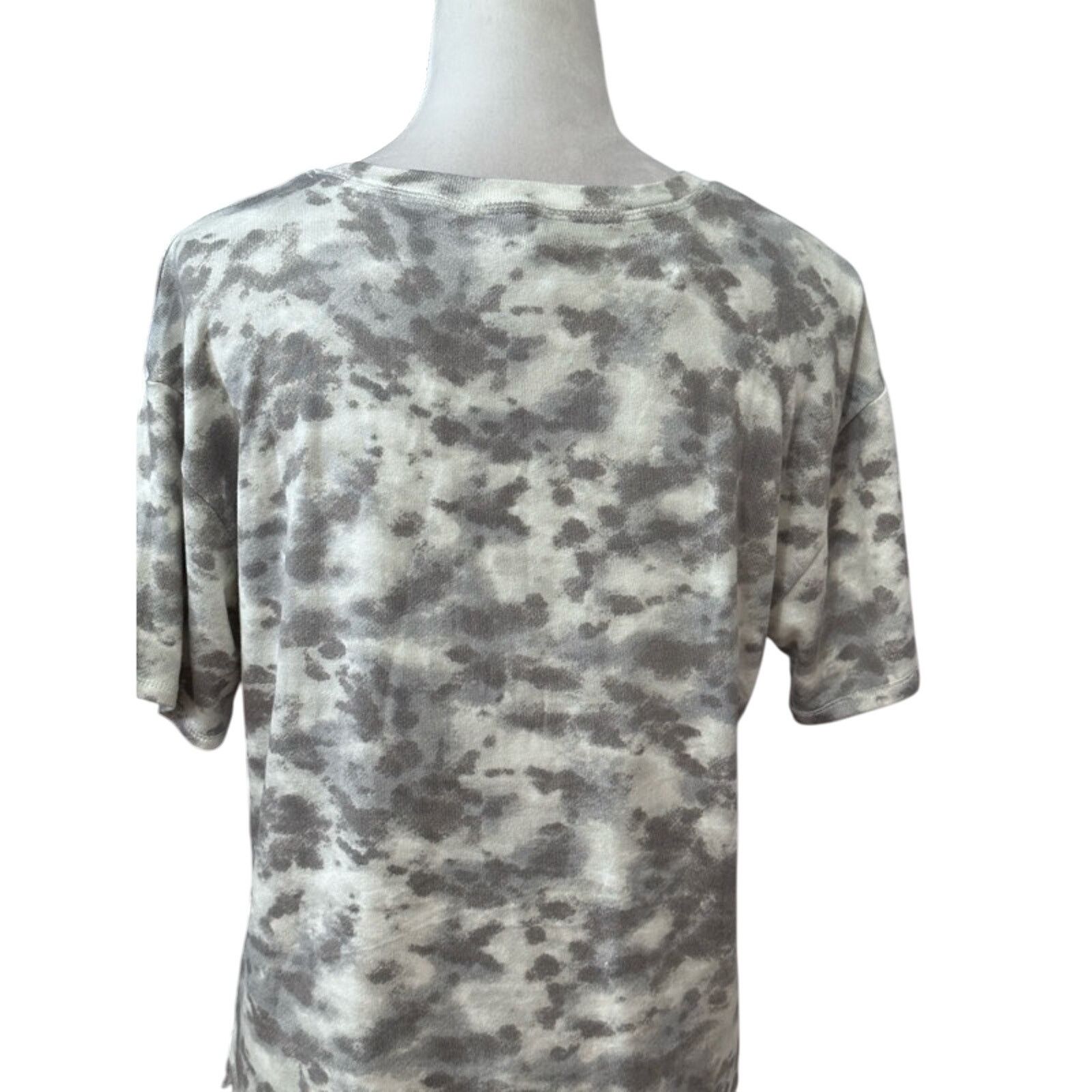 Other Jaclyn Intimate Sleepwear Short Sleeves Crew Neck Gray L NWT Size ONE SIZE - 5 Thumbnail