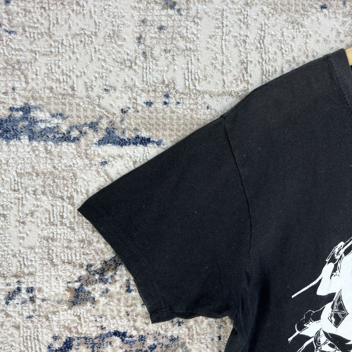 Anime × Vintage Vintage Movie Attack On Titan Japan Anime T-shirt Size US L / EU 52-54 / 3 - 4 Thumbnail