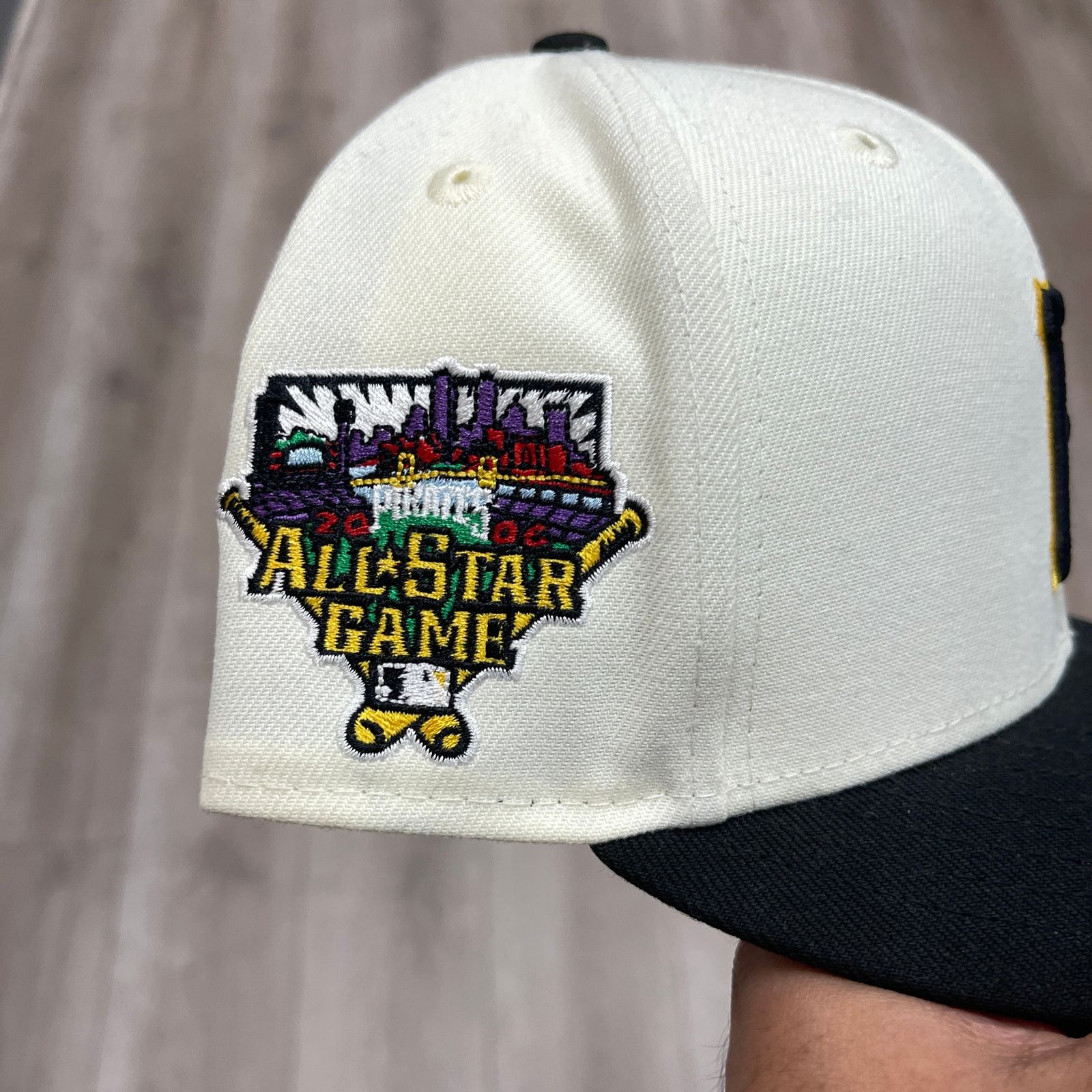 New Era New Era Pirates fitted hat Cap 2004 All Star Game size 7 1/4 Size ONE SIZE - 4 Thumbnail