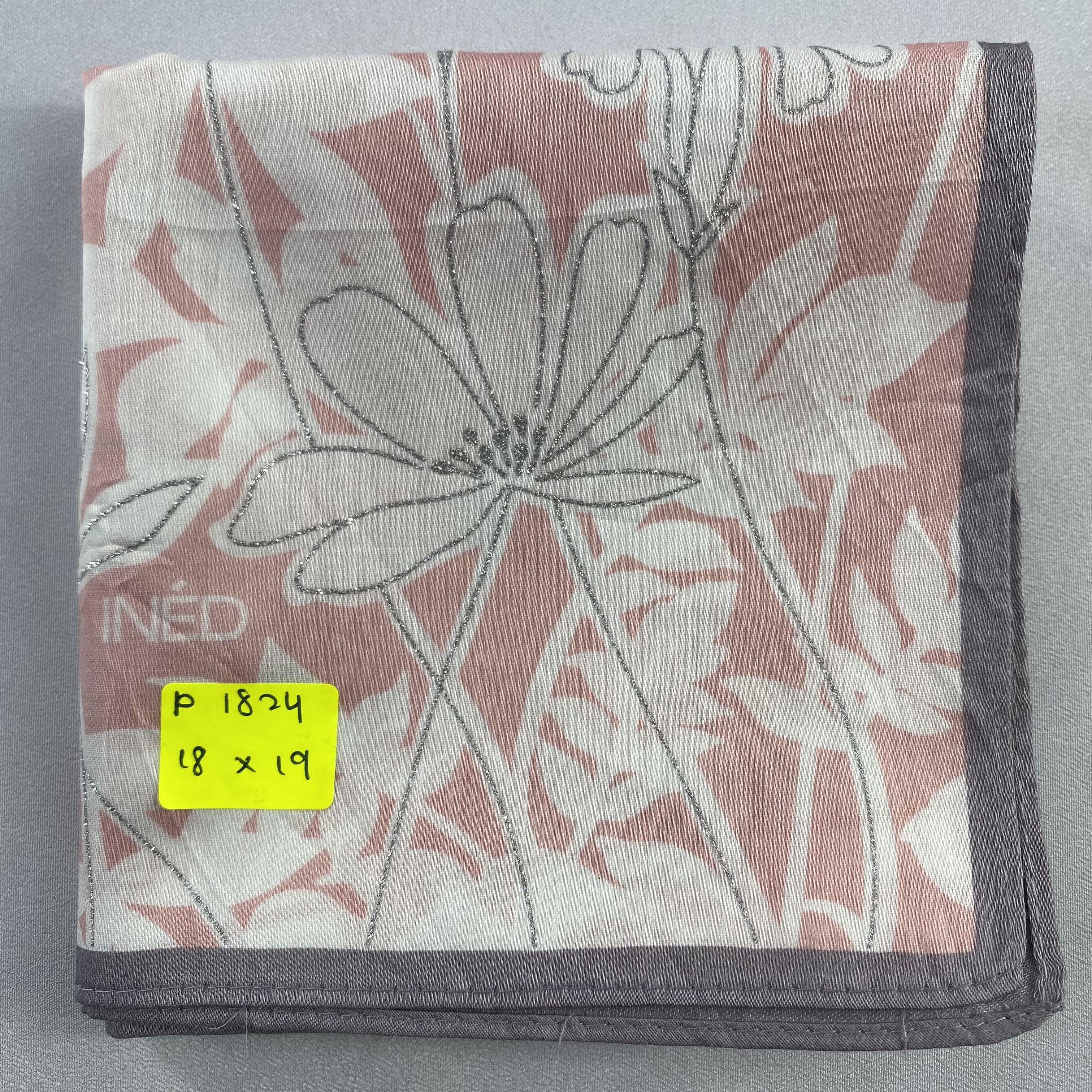 Vintage Ined Bandana/ Handkerchief / Neckerchief-P1824 Size ONE SIZE - 6 Thumbnail