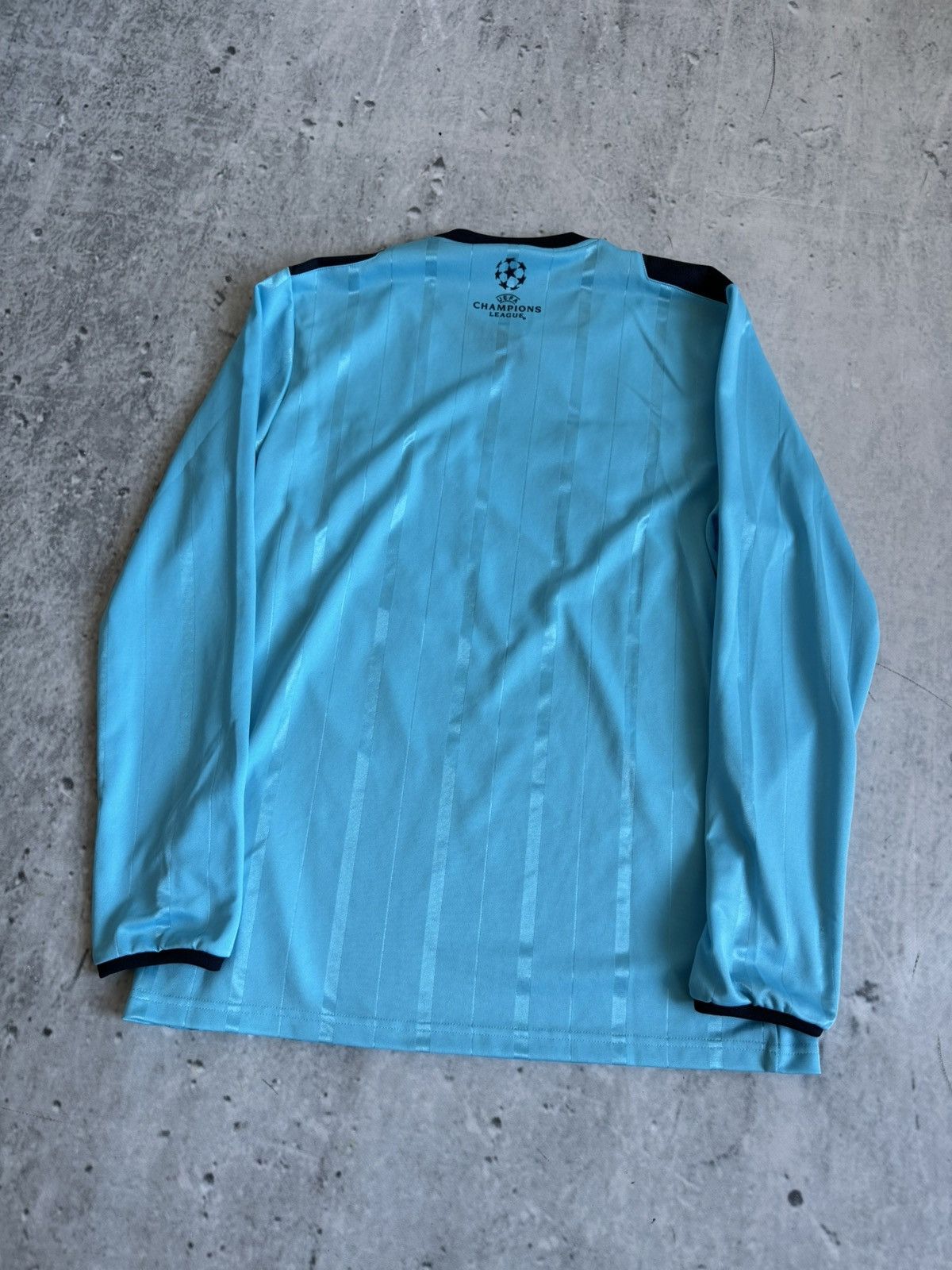 Adidas Adidas vintage longsleeve 2016 football Size US M / EU 48-50 / 2 - 3 Thumbnail