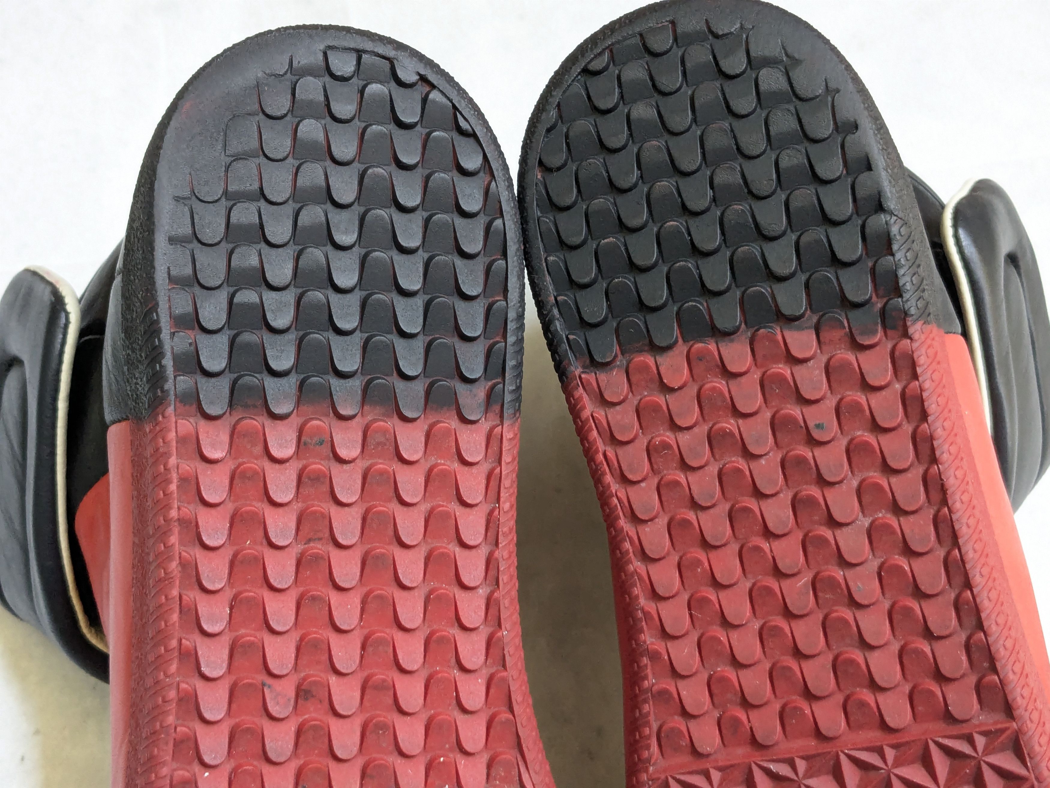 Maison Margiela 44/11-Maison Margiela Future High Sneaker Red/Black Size US 11 / EU 44 - 21 Thumbnail