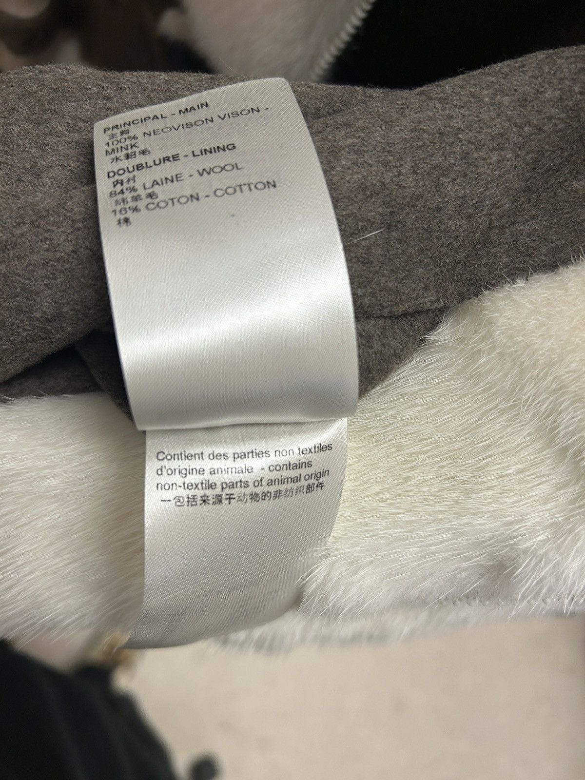 Louis Vuitton Louis Vuitton White and Brown Mink Jacket Size US L / EU 52-54 / 3 - 4 Thumbnail