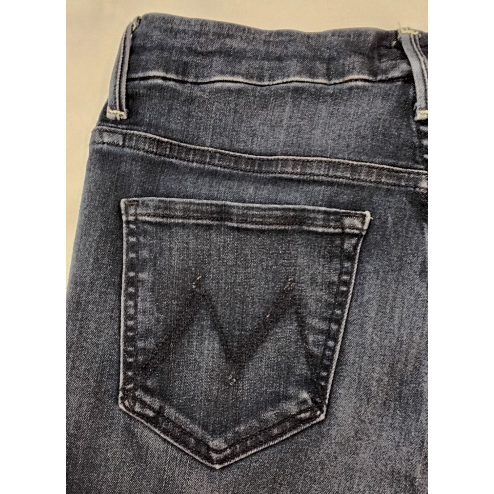 MOTHER Mother Highwaisted Looker Ankle Jean Women's 28 Dark Wash Size 28" / US 6 / IT 42 - 9 Thumbnail