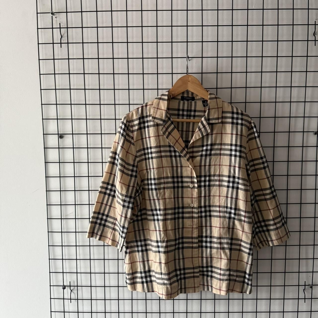 Burberry Burberry Nova Check shirt Size M Size M / US 6-8 / IT 42-44 - 2 Thumbnail