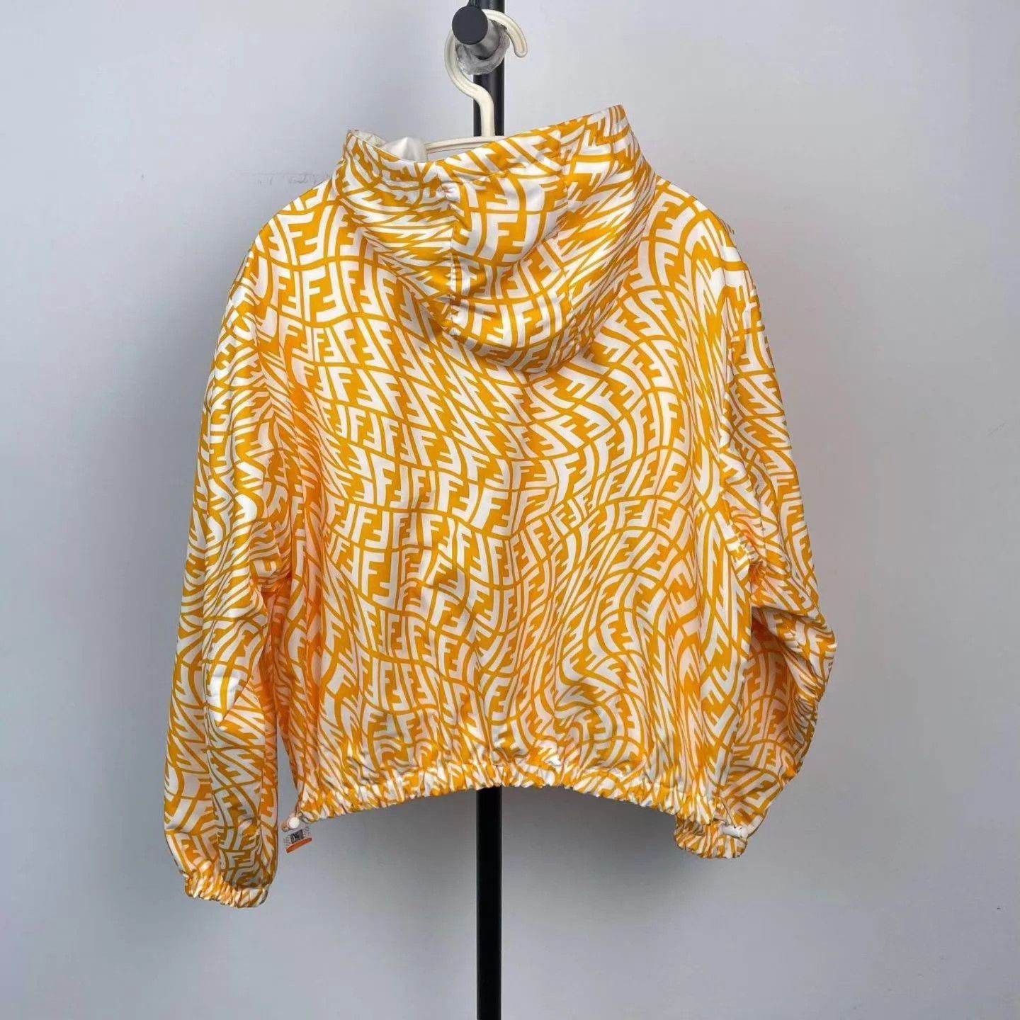 Fendi FENDI Yellow S Size Jacket Size S / US 4 / IT 40 - 2 Thumbnail