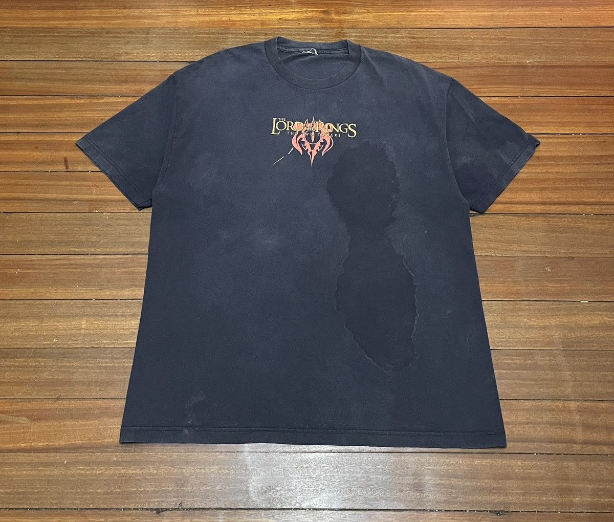Vintage Very Rare Vintage Movie Lord Of The Ring T-shirt 2002s Size US XL / EU 56 / 4 - 1 Thumbnail