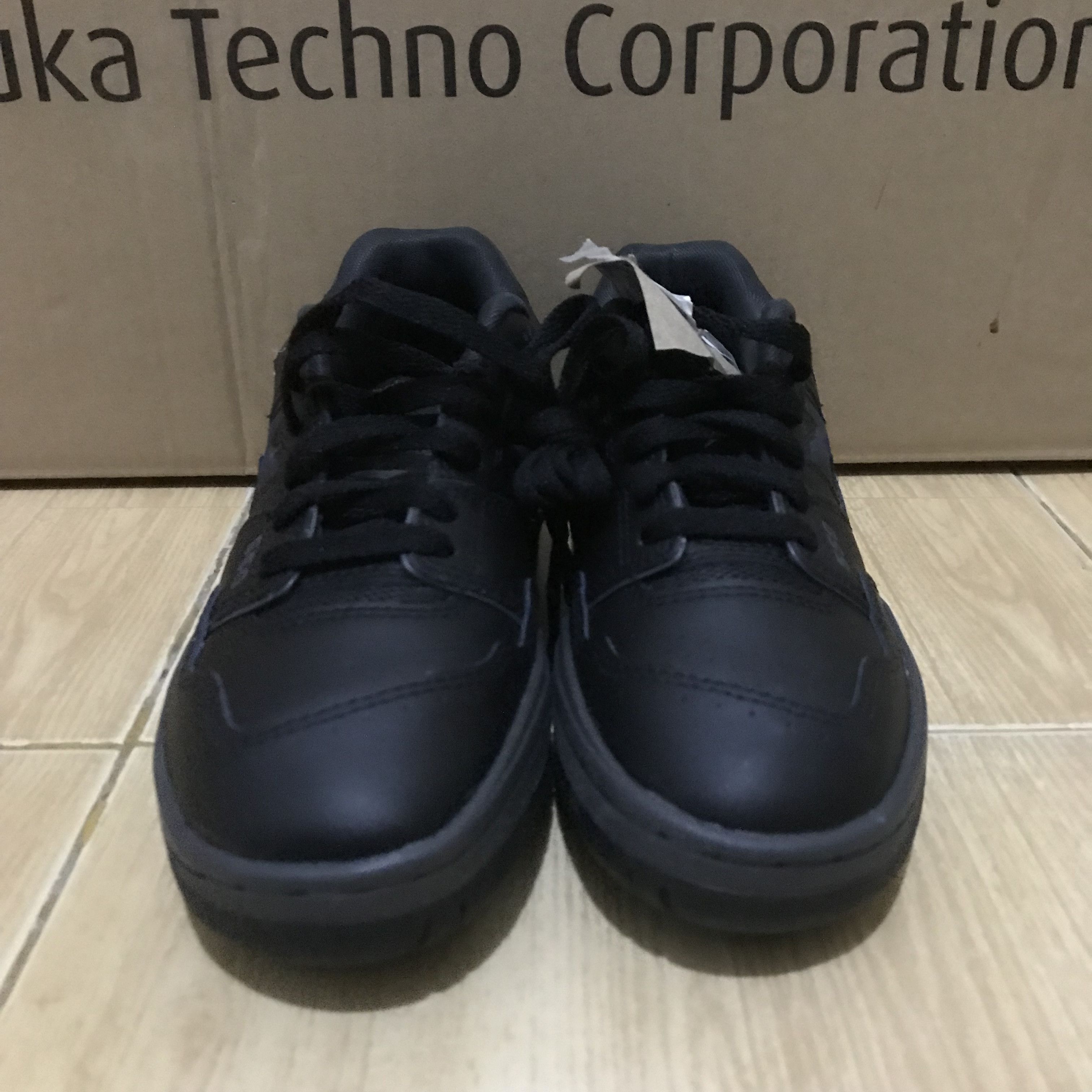 New Balance New Balance NB BB50 Full black Basic NEW Size 4.5uk Bnwt Size US 5.5 / EU 38 - 10 Thumbnail