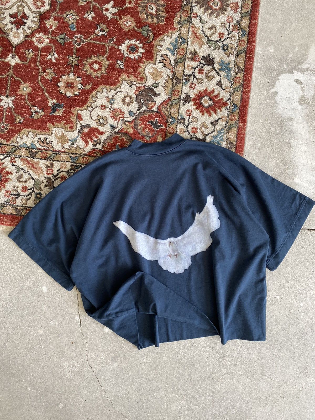 Gap Yeezy Gap Dove No Seam Tee Size US S / EU 44-46 / 1 - 2 Thumbnail