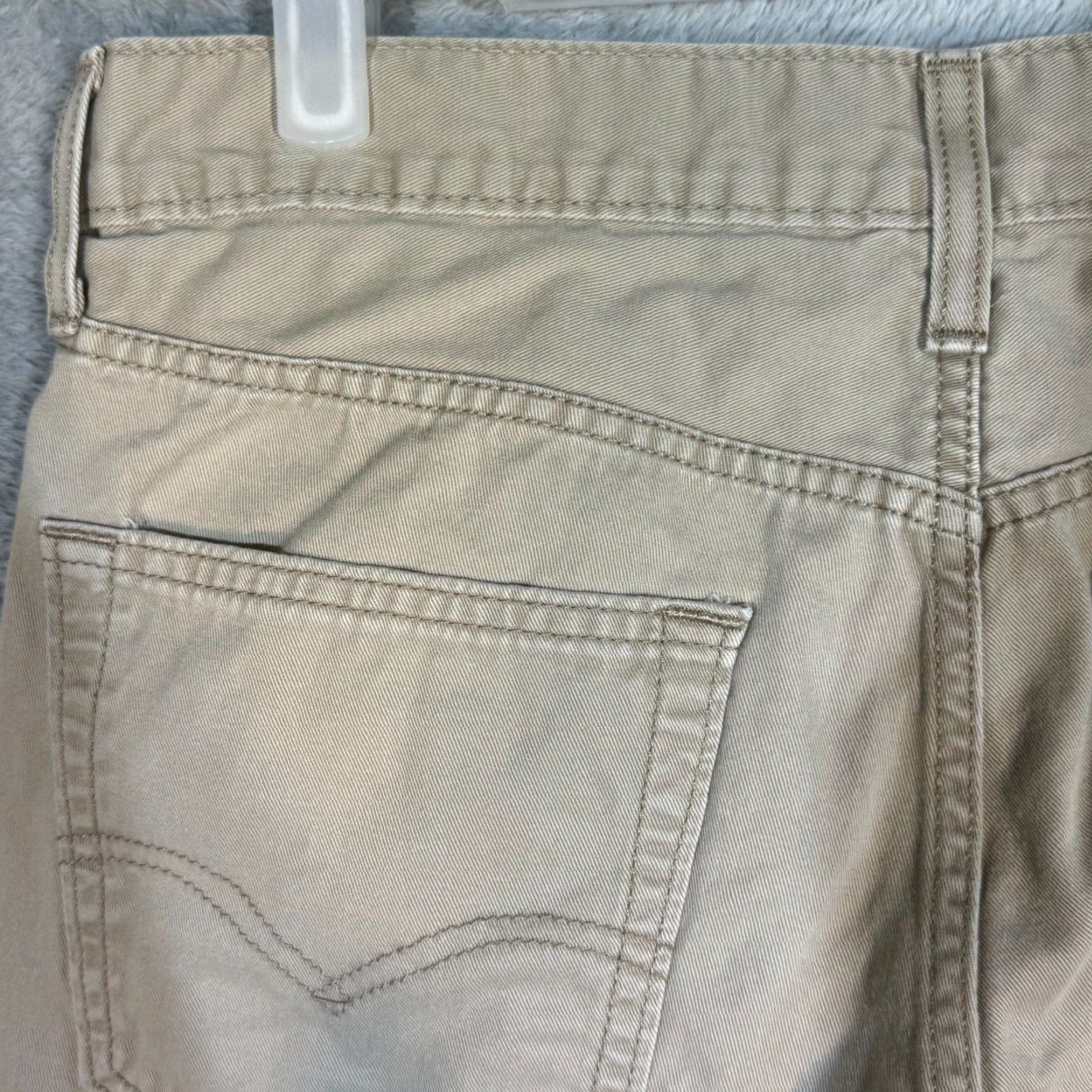 Levi's Levi’s 514 Jeans Beige Denim Mid-Rise Straight Men 31x32 5-Pocket Cotton Denim Jeans Size US 31 - 6 Thumbnail