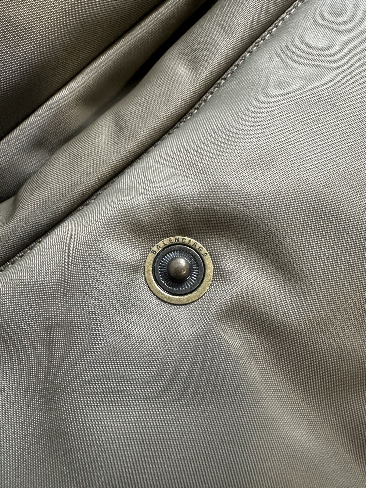 Balenciaga Balenciaga S23 „All In“ Bomber beige Size US XS / EU 42 / 0 - 5 Thumbnail
