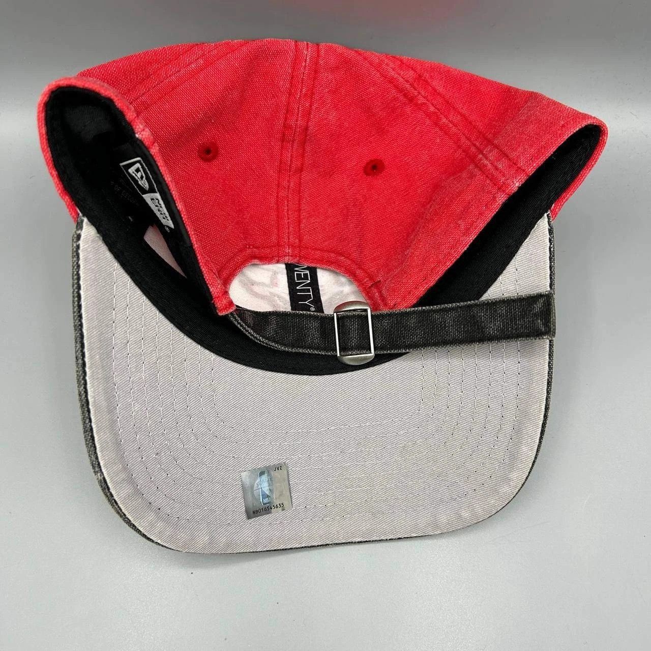 New Era Chicago Bulls Hat Men Washed Embroidered Strap Back Cotton Size ONE SIZE - 4 Thumbnail