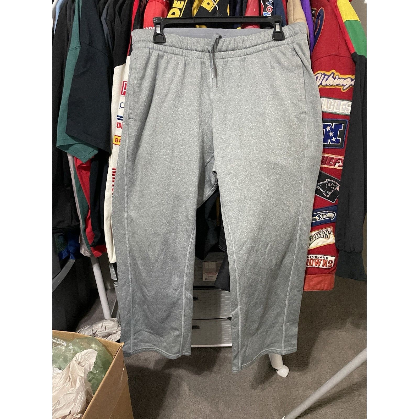 Nike Size L- Nike Dri-fit Straight Leg Grey Sweatpants Size US 43 - 1 Thumbnail