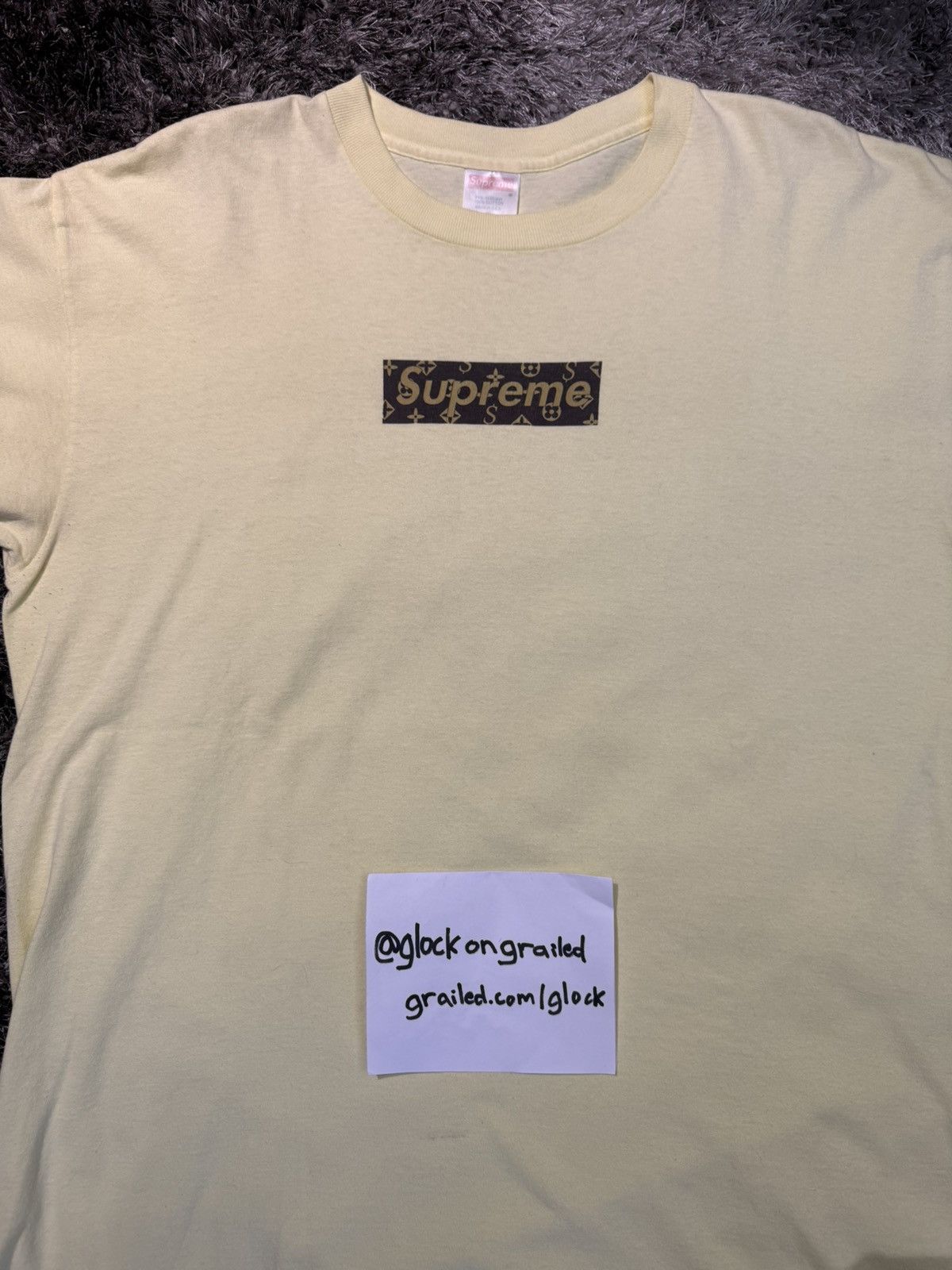 Louis Vuitton × Supreme Supreme LV Monogram Box Logo Yellow Cease And Desist Tee Size US XL / EU 56 / 4 - 7 Thumbnail