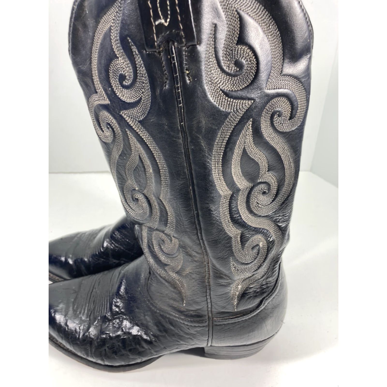 Tony Lama VINTAGE? (No) — Tony Lama Smooth Ostrich Boots Men 9 D Black Exotic Leather Style 8410 Western Size US 9 / EU 42 - 5 Thumbnail