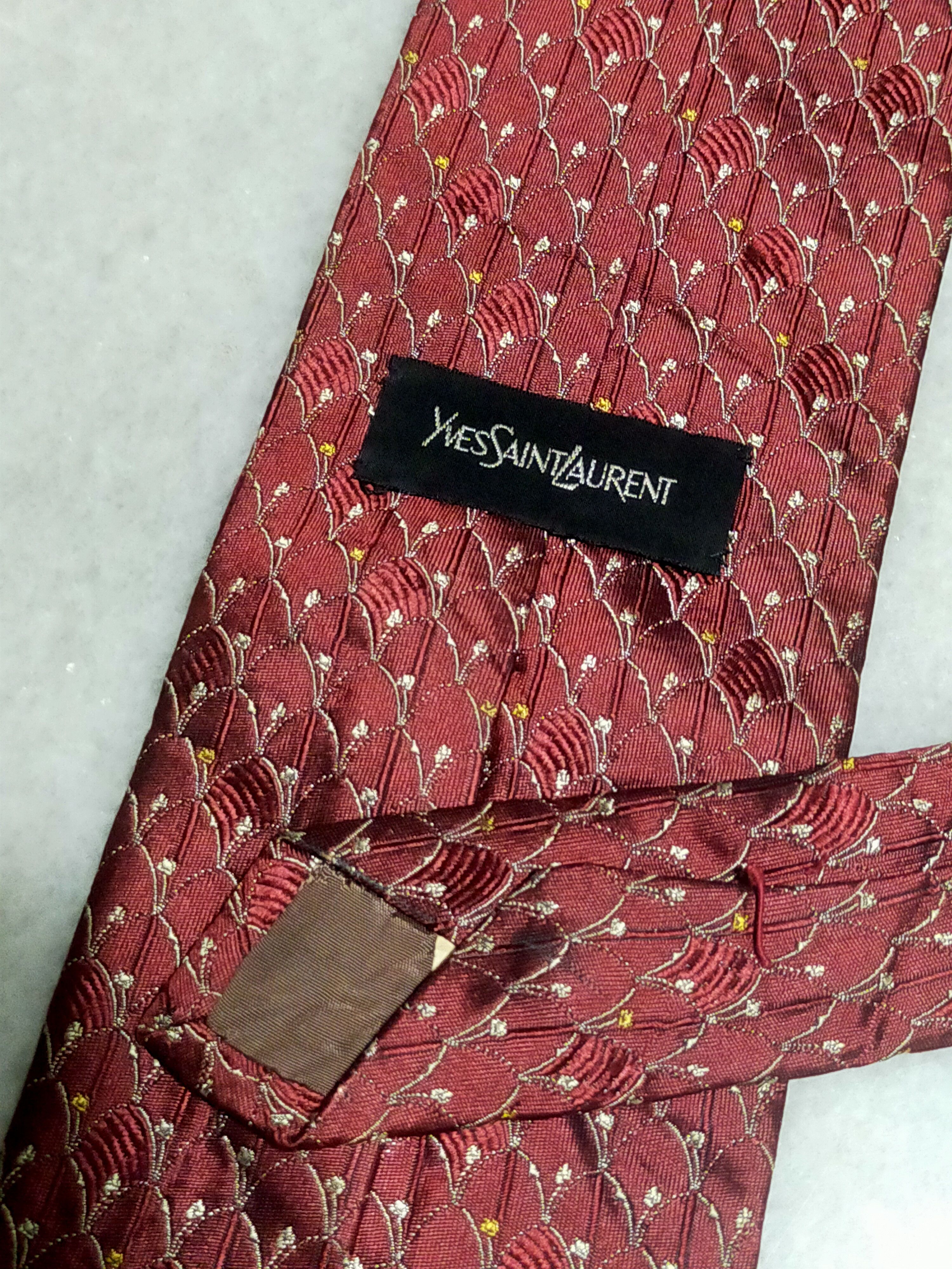 Yves Saint Laurent YVES SAINT LAURENT MAROON LUXURY SILK TIE Size ONE SIZE - 8 Thumbnail