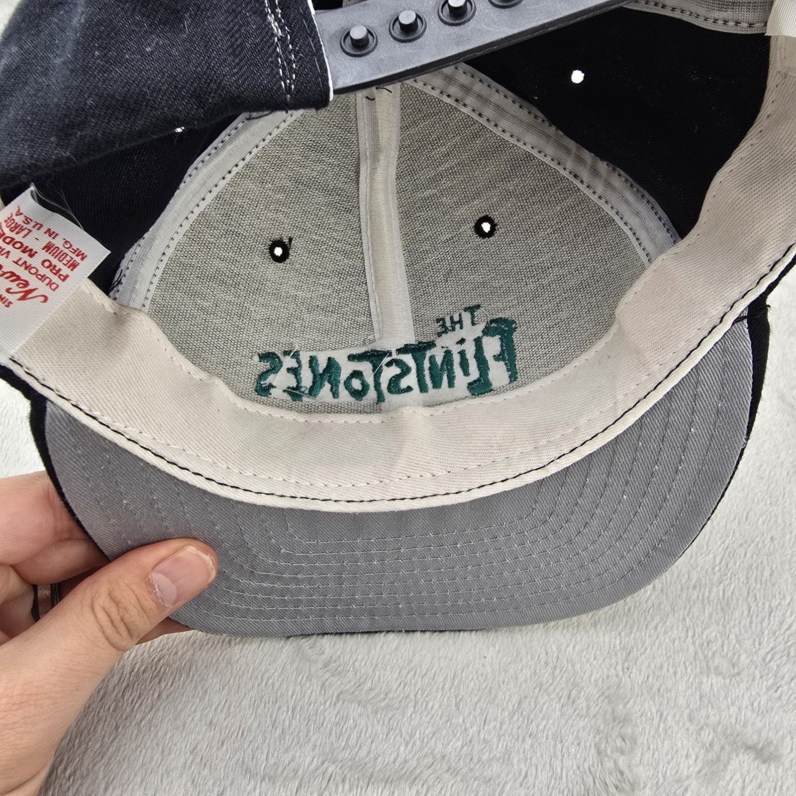 New Era Vintage The Flintstones Movie B-52s Video Promo Hat New Era Size ONE SIZE - 9 Thumbnail