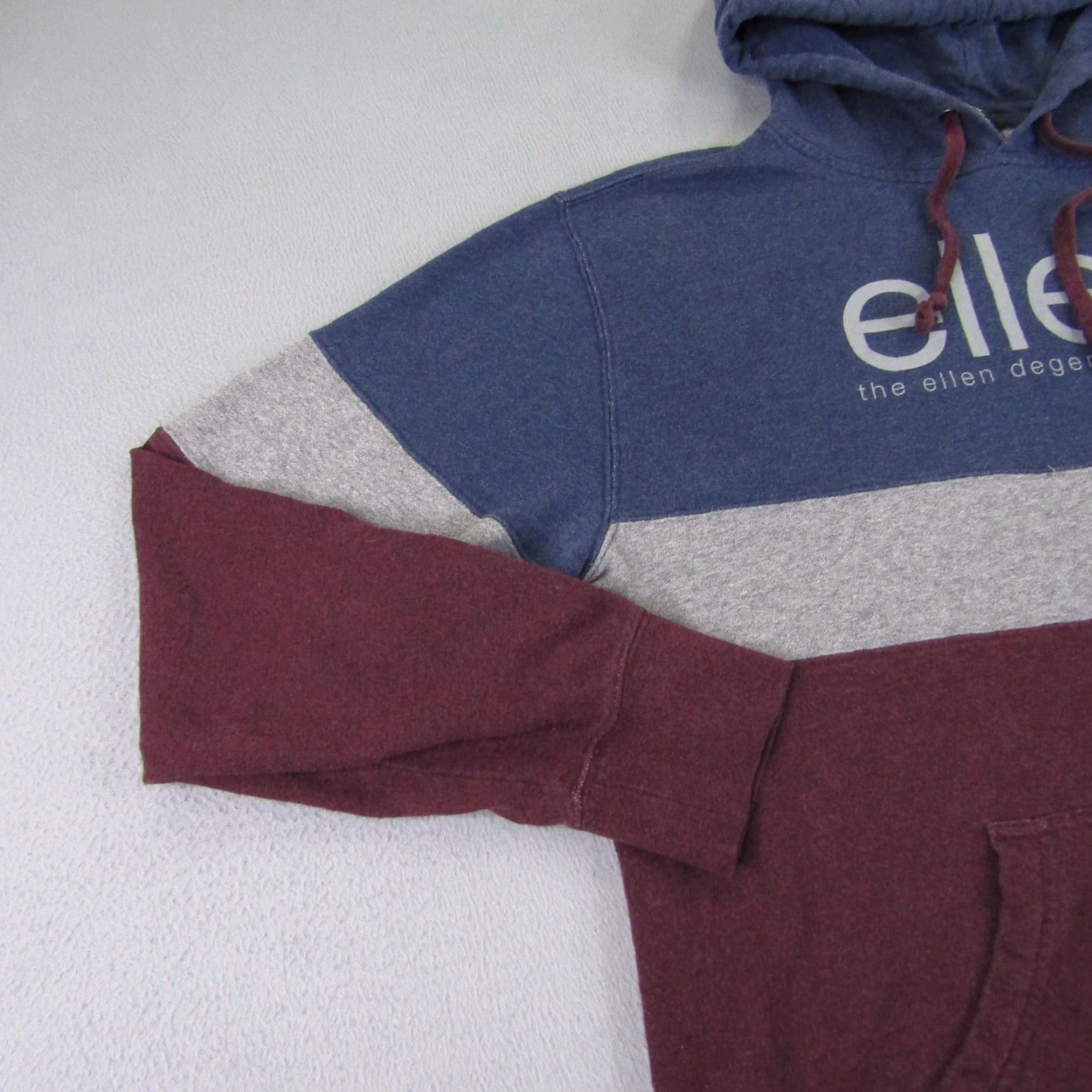 Vintage Ellen Degeneres Hoodie Mens Medium Blue Blue Gray Red Pullover Sweater Sweatshirt Jacket Logo Knit Pocket Size US M / EU 48-50 / 2 - 3 Thumbnail