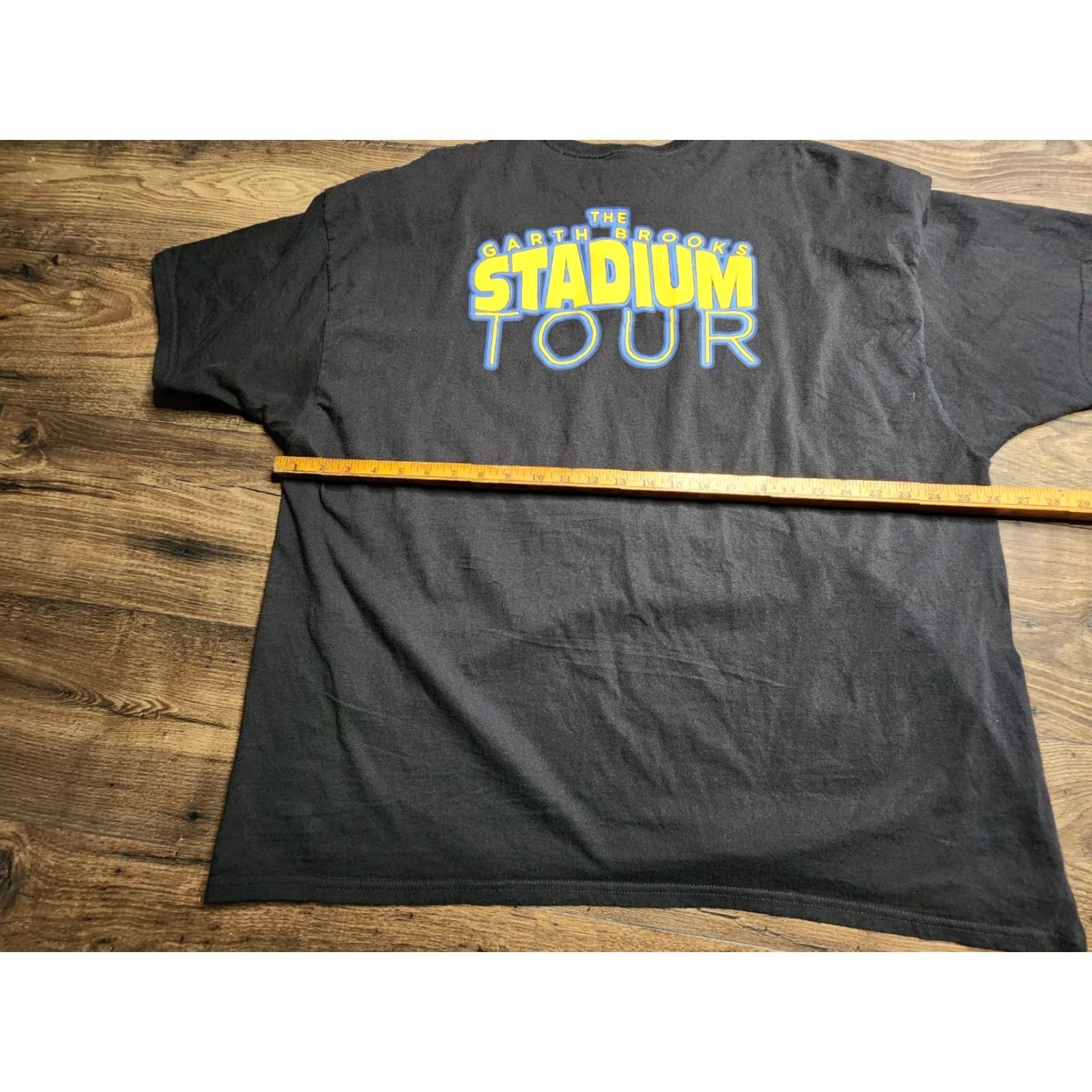 Brooks Mens Garth Brooks T-Shirt ORLANDO FL 2022 Stadium Tour Double-Sided 3XL Black Cotton Crew Neck Short Sleeve United States Mens Size US XXL / EU 58 / 5 - 2 Thumbnail