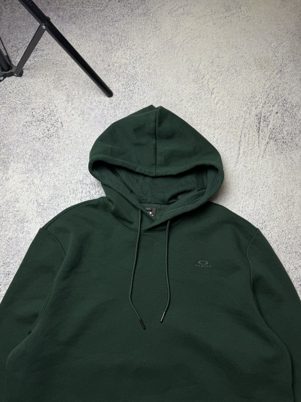 Oakley Vintage Oakley Green Hoodie Mini Logo Y2K Gorpcor Size US XL / EU 56 / 4 - 3 Thumbnail