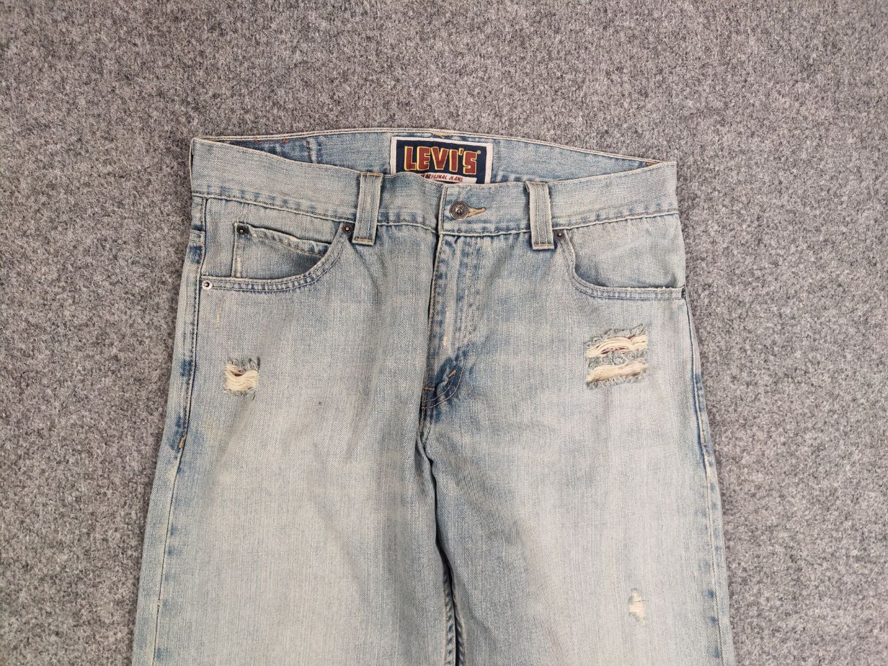 Levi's Vintage Levis 549 Baggy Light Wash Distressed Denim Jeans Size US 34 / EU 50 - 8 Thumbnail