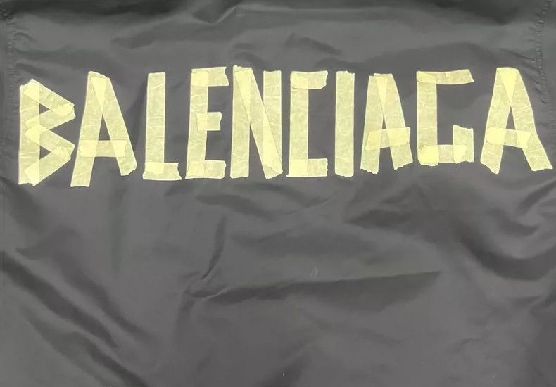 Balenciaga Balenciaga Masking paper series logo hooded jacket assault Size US S / EU 44-46 / 1 - 3 Thumbnail