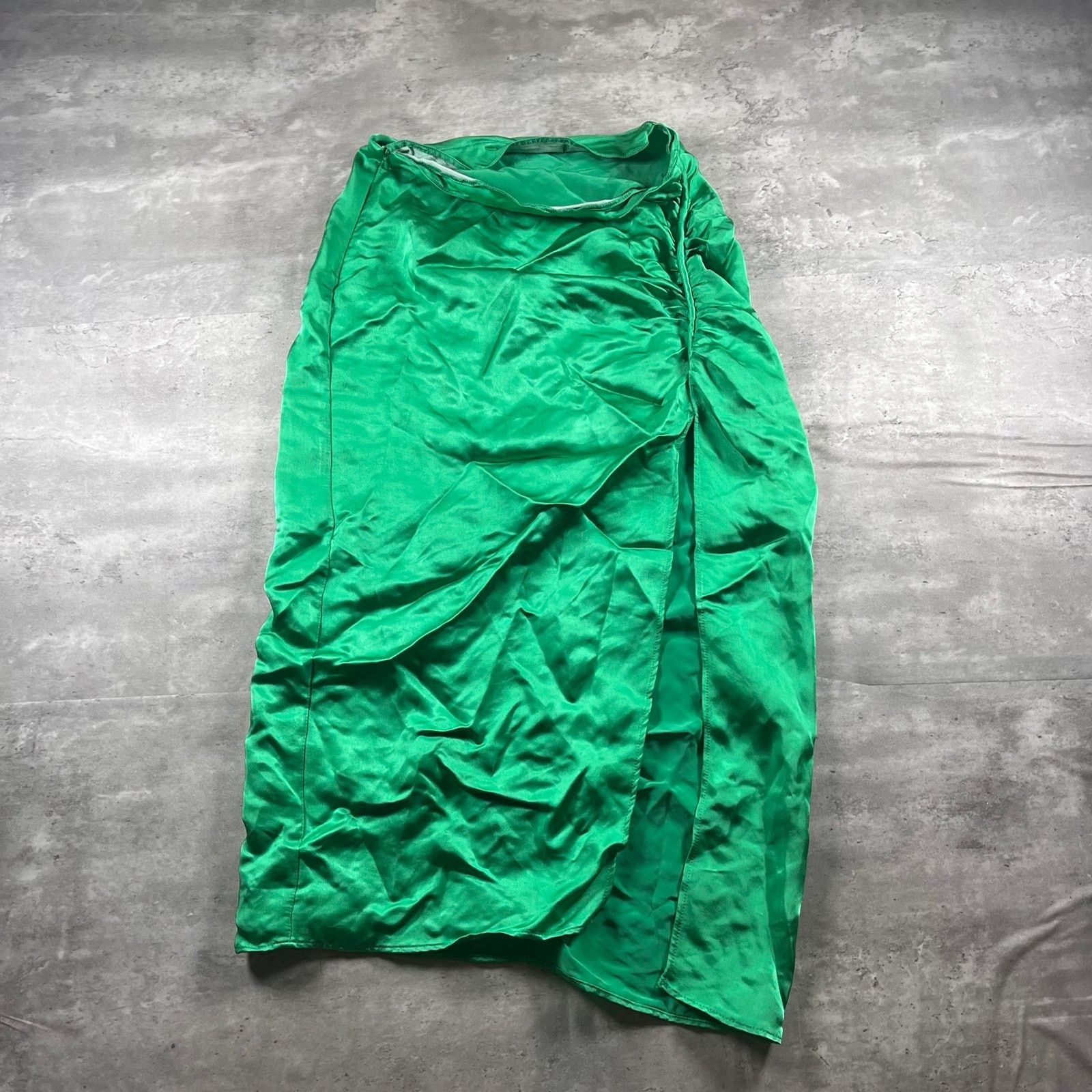 Zara Zara green skirt Size 22" - 1 Thumbnail