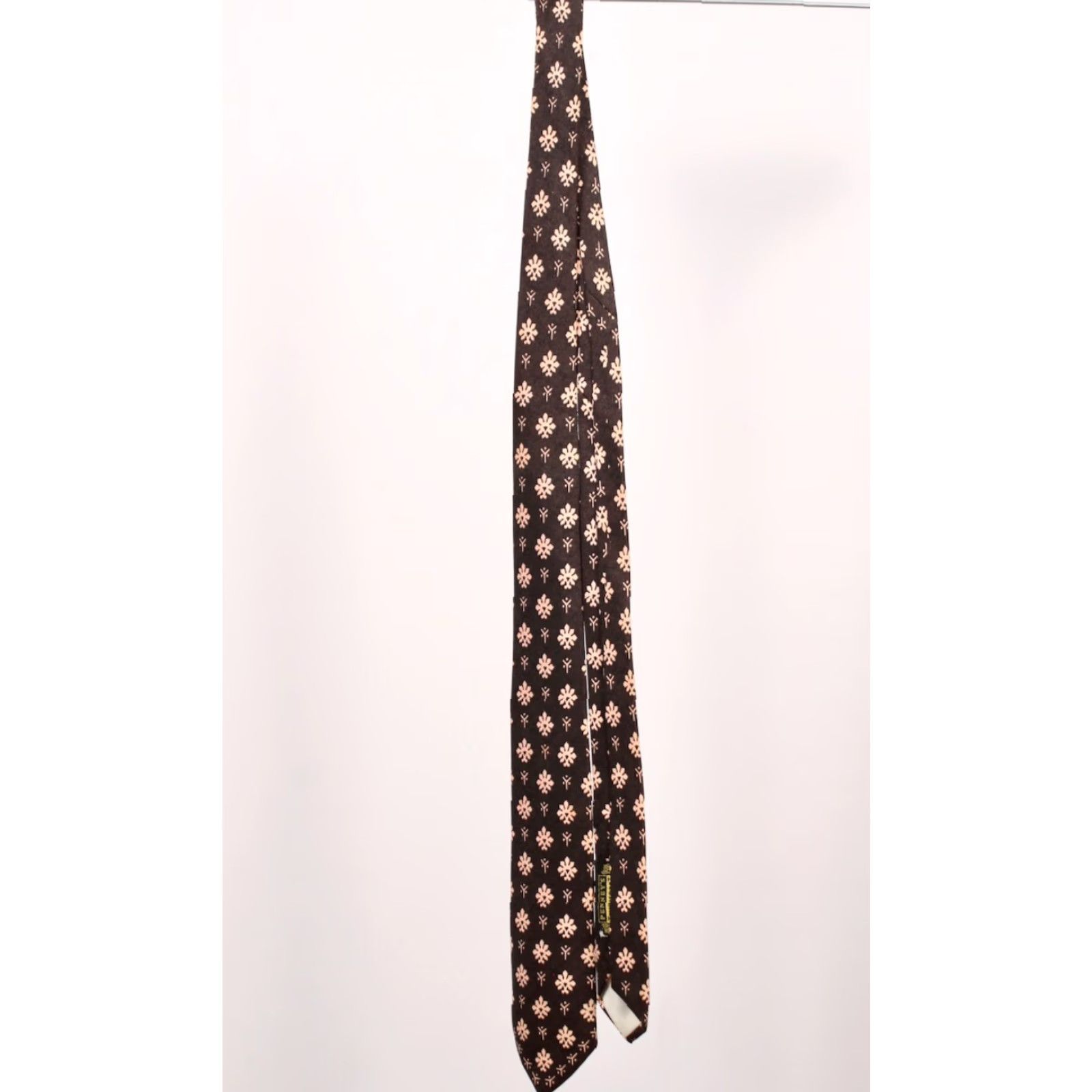 Pinko VTG Towncraft Black / Navy & Pink Abstract Pattern Necktie 50s Tie Mens 1950s VTG Condition 50s Tie Measurements 54.25" Long 3" Wide Size ONE SIZE - 7 Thumbnail