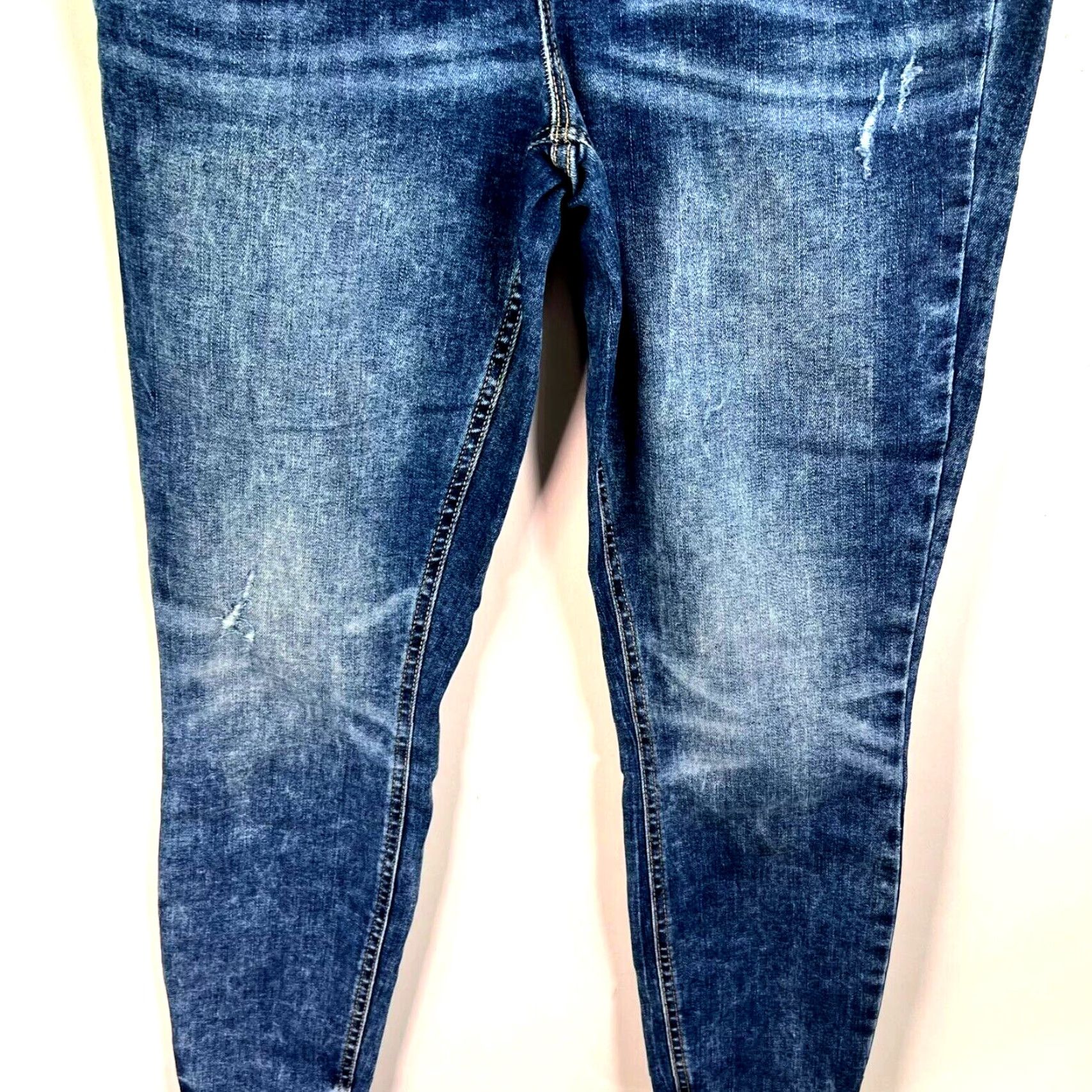 Vintage Maurice's Jeans Denim Skinny S 32x29 Blue Distressed 90s Bohemian City Womens Regular Skinny Jeans Size 28" / US 6 / IT 42 - 3 Thumbnail