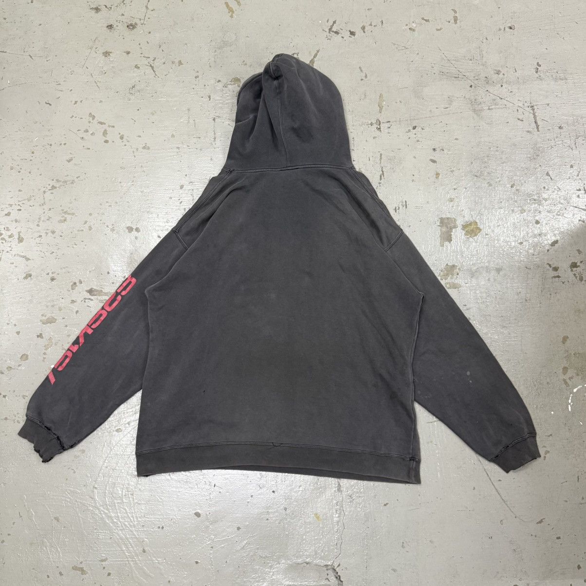 Beauty Beast Ezekiel Faded Thrashed Distress Skate Hoodie y2k Size US L / EU 52-54 / 3 - 15 Thumbnail