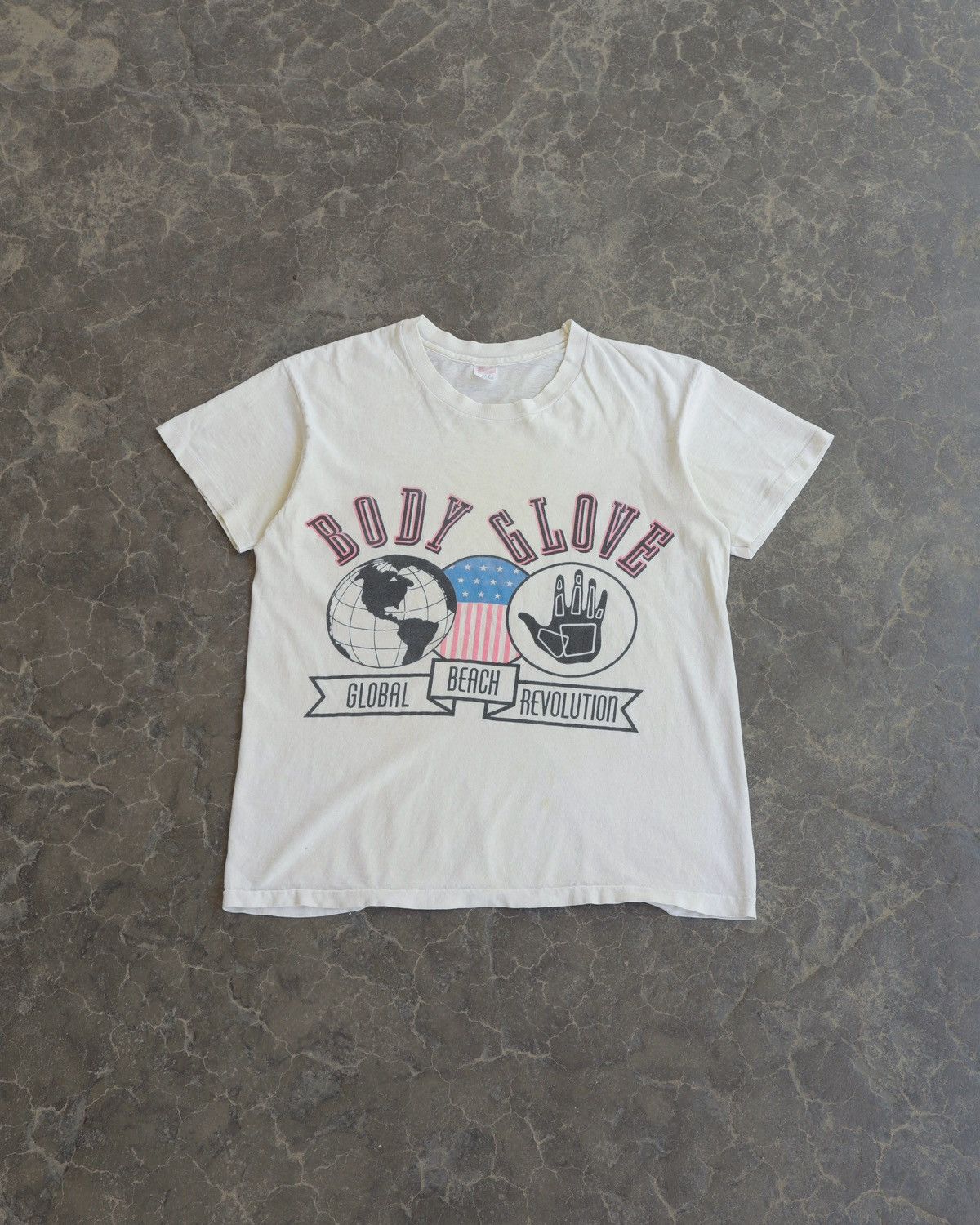 Body Glove × Vintage Vintage Body Glove Beach Revolution White World Tee Size US M / EU 48-50 / 2 - 1 Thumbnail