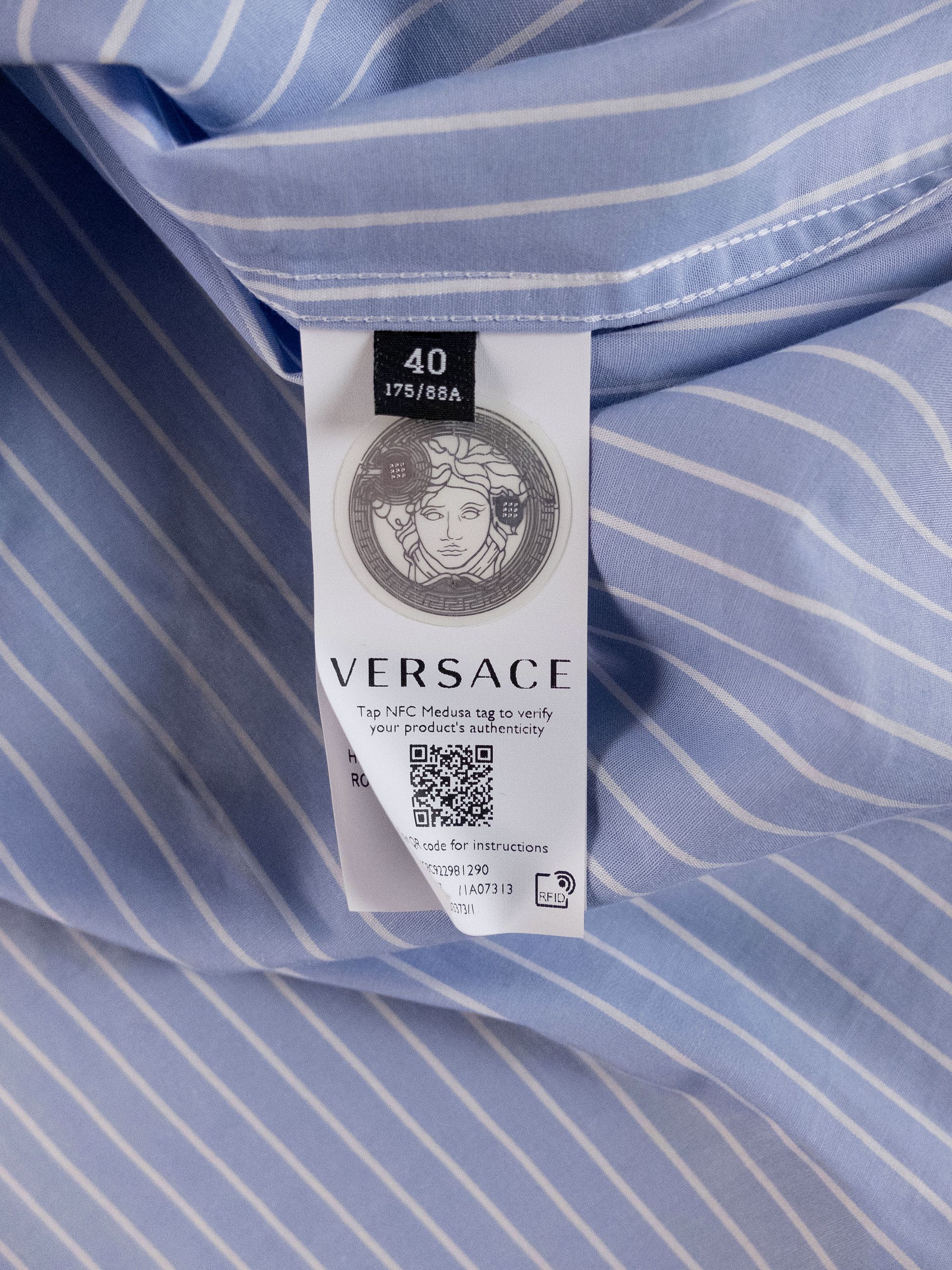 Versace VERSACE La Greca blue striped shirt Size 40 / Medium Size US M / EU 48-50 / 2 - 9 Thumbnail