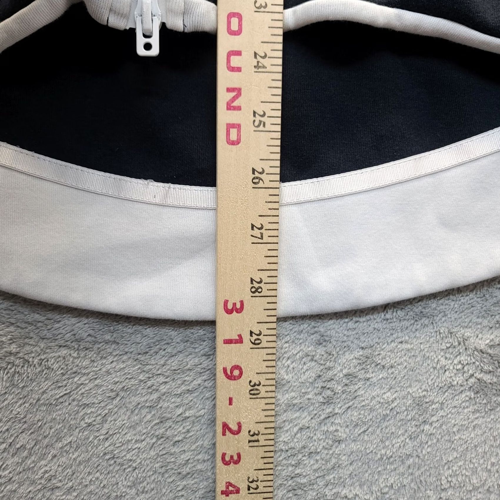 Nike Nike Tech Fleece Womens S Relaxed Fit Cropped Full Zip Cape Hoodie Athleisure Size S / US 4 / IT 40 - 5 Thumbnail