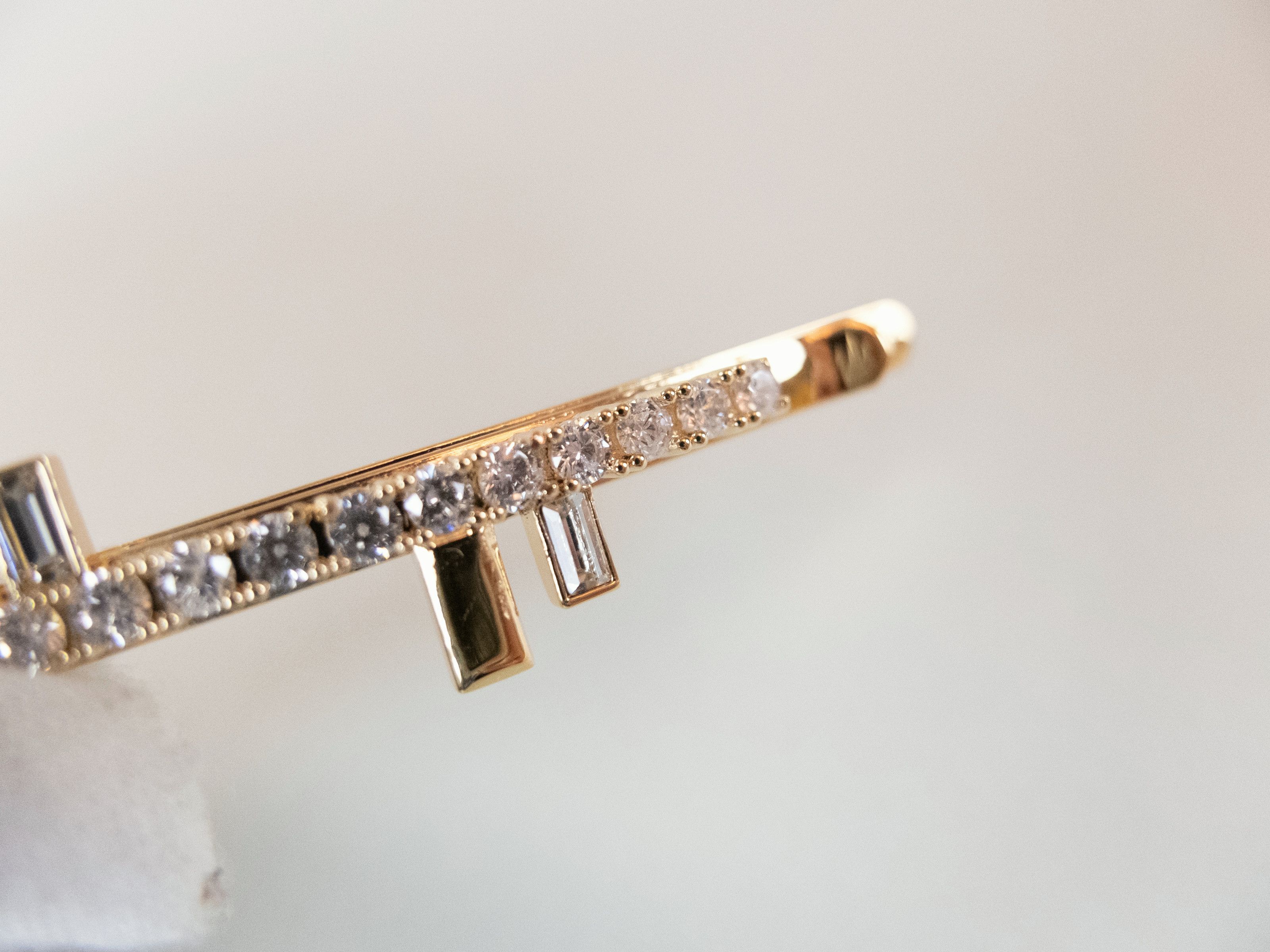 Fendi 2 x FENDI gold plated metal hair clips with strass crystals Size ONE SIZE - 4 Thumbnail