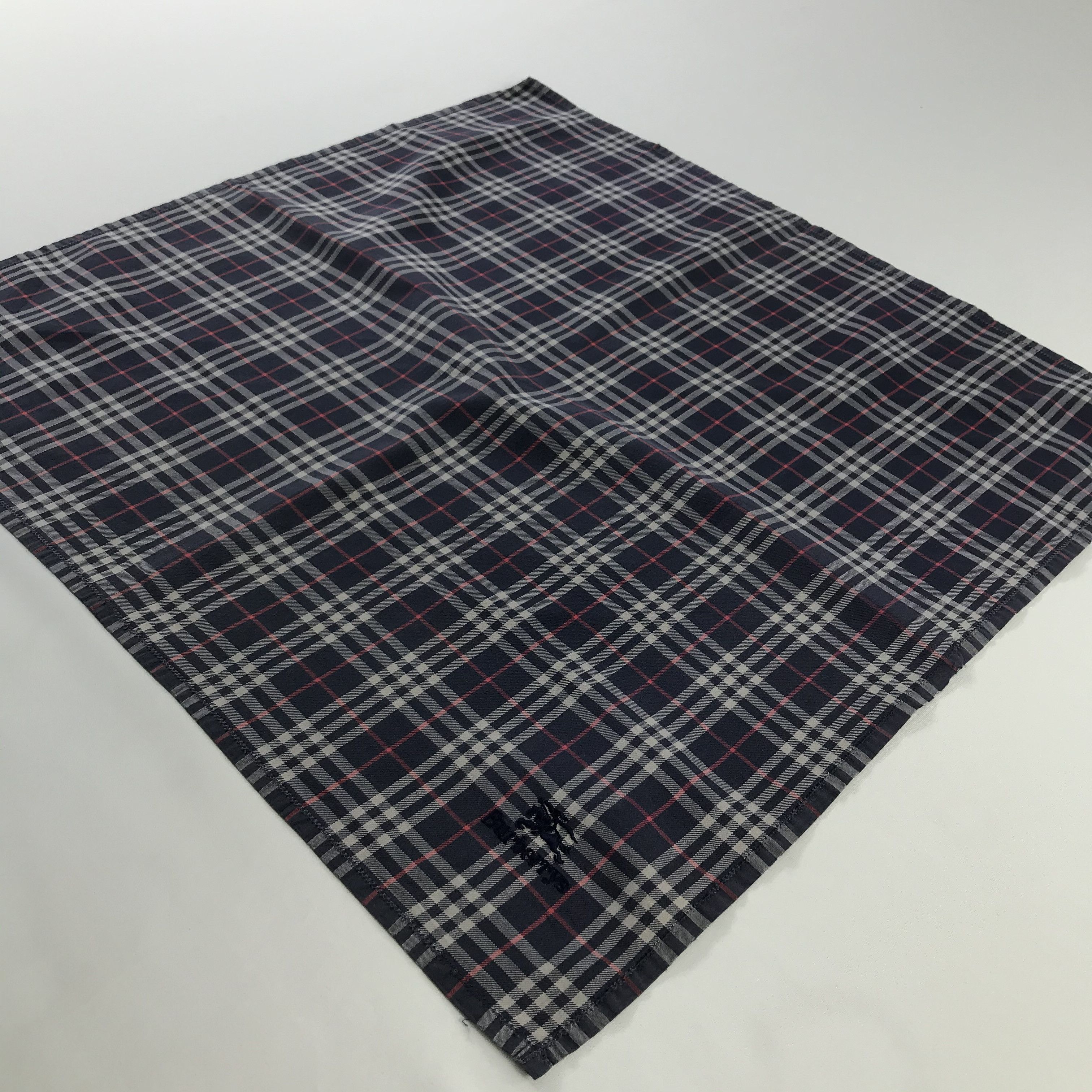 Burberry × Vintage Burberry Bandana / Handkerchief / Neckerchief - S821 Size ONE SIZE - 2 Thumbnail