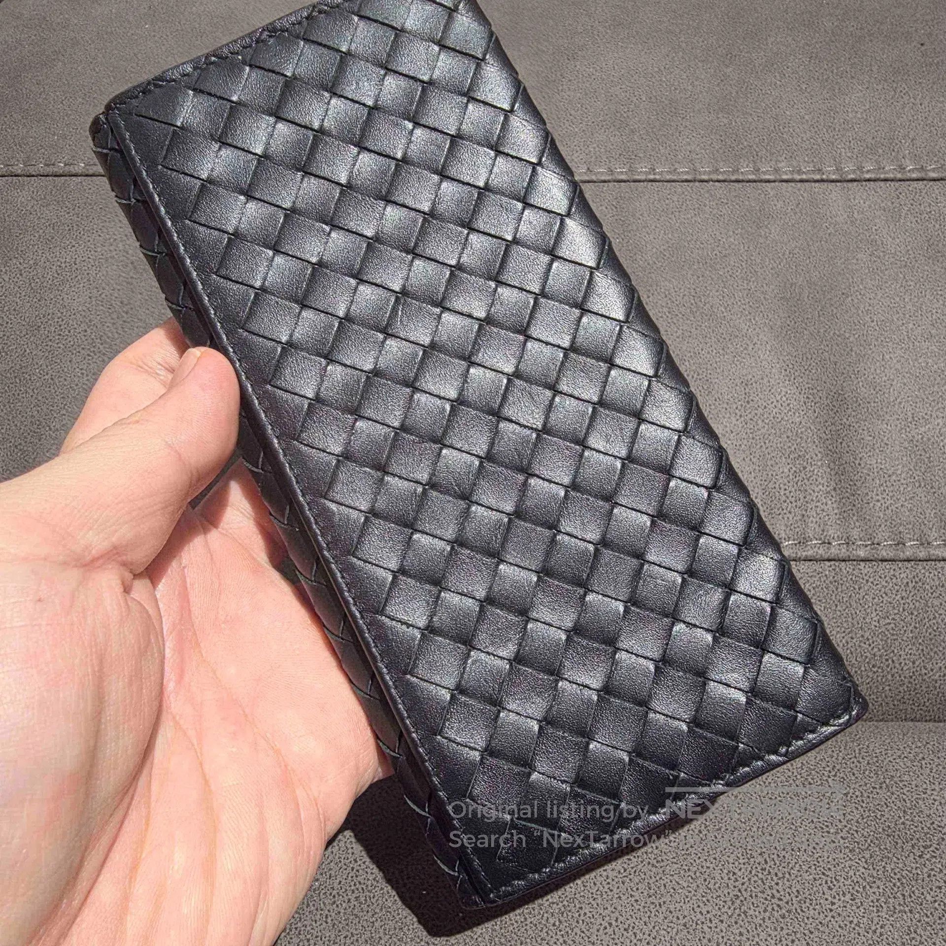 Bottega Veneta Long-woven cowhide wallet/passport case, un