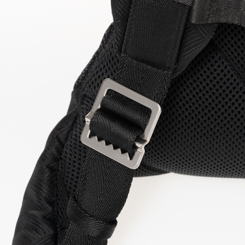 Bottega Veneta o1n1vont0924 Size: OS / Alto Running Backpack in Black Size ONE SIZE - 5 Thumbnail