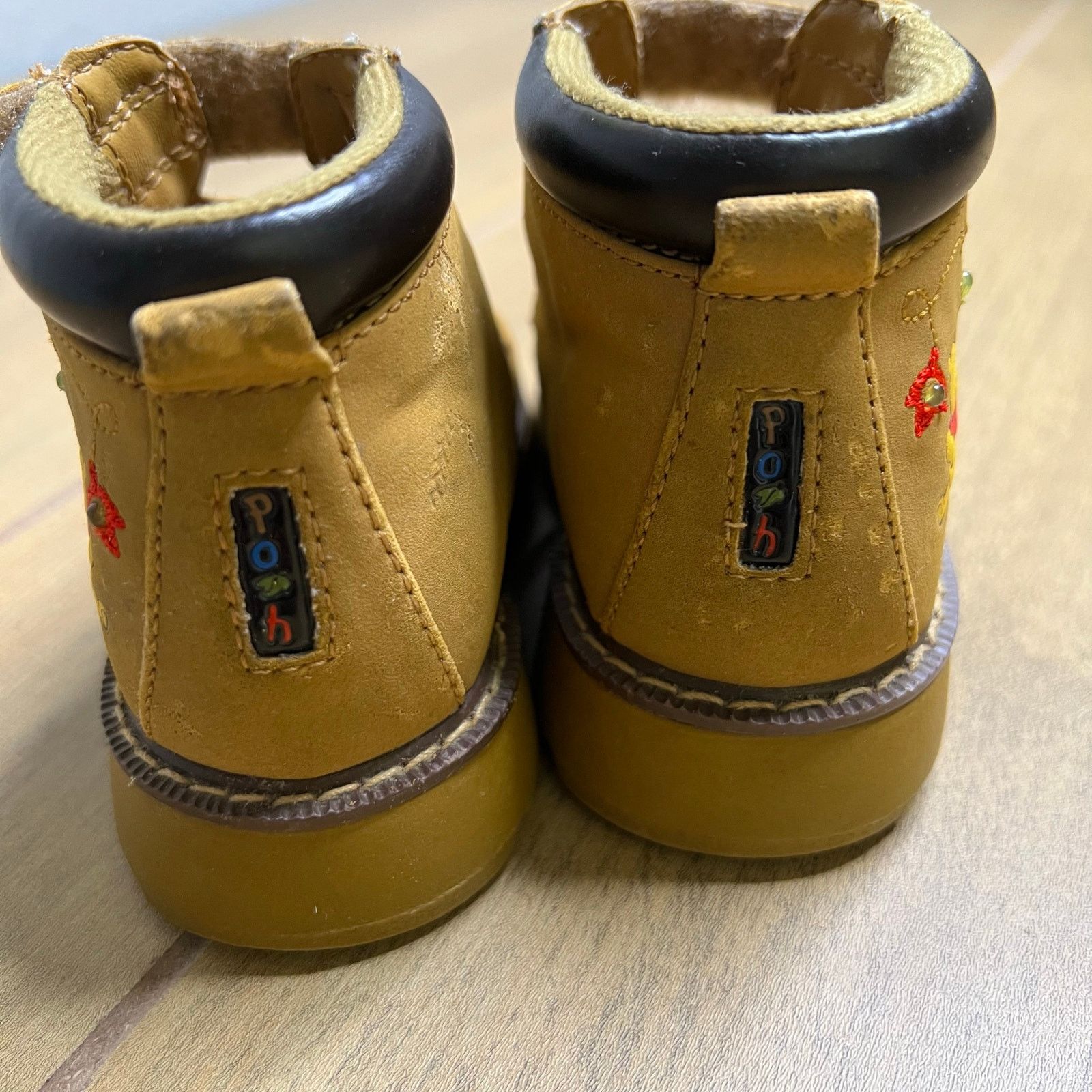 Disney Disney Pooh Toddler Boots Size 6 Kids Brown Winnie The Pooh Size US 6 / EU 39 - 3 Thumbnail